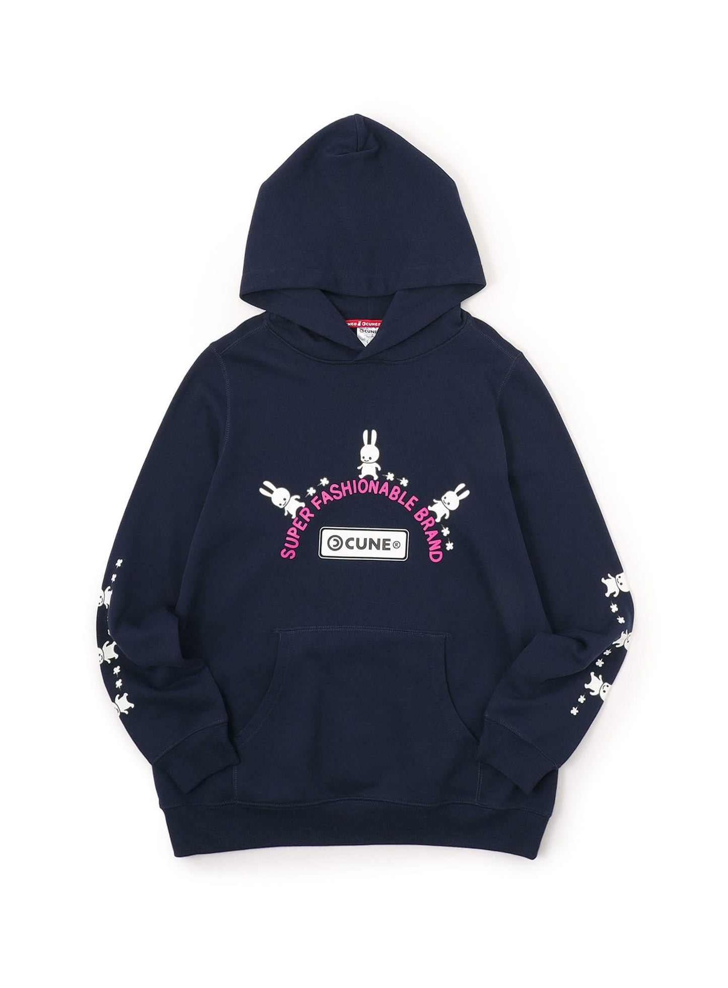 CUNE PULL PARKA 徒歩