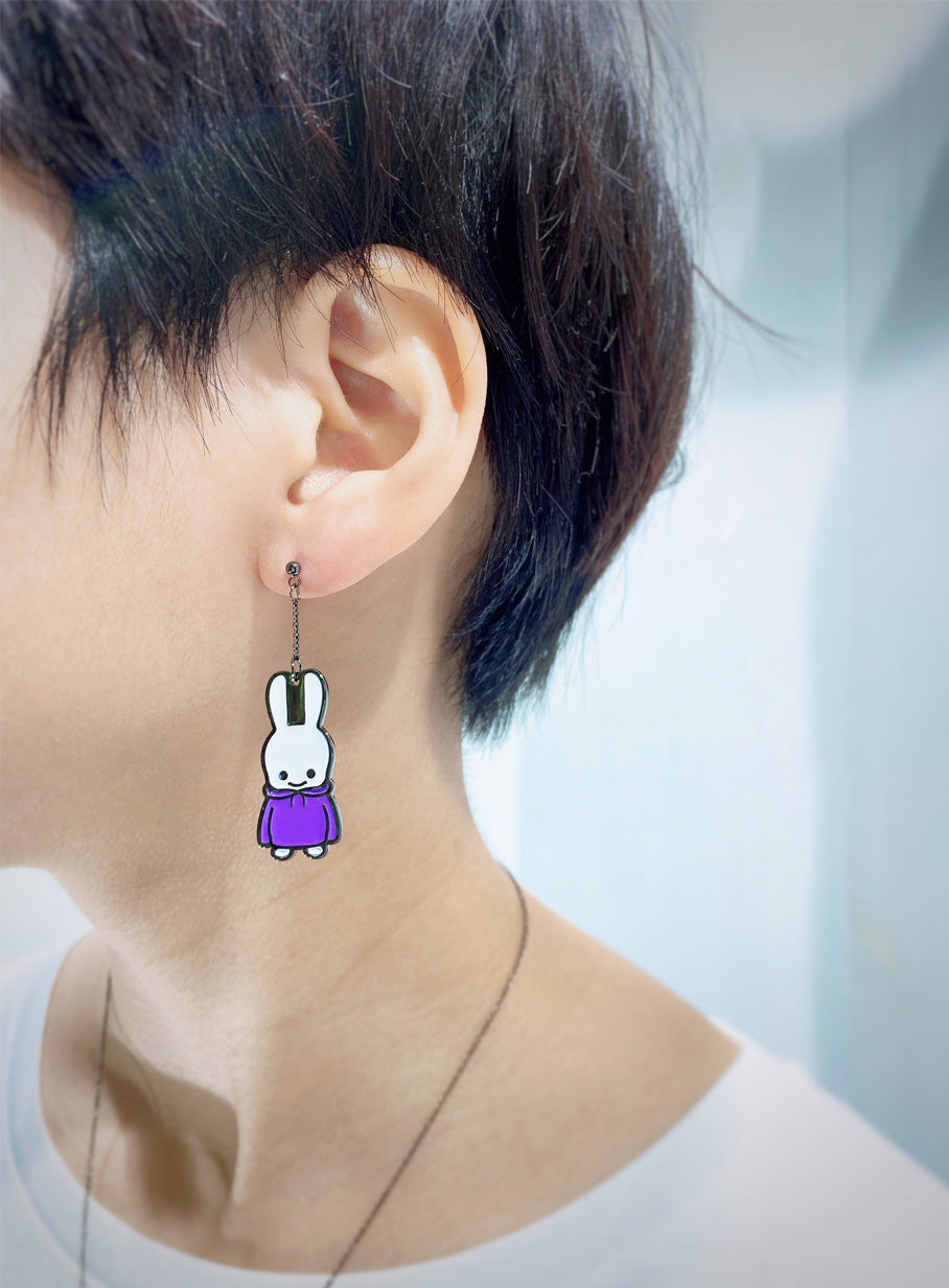パーカーうさちゃんピアス 1P