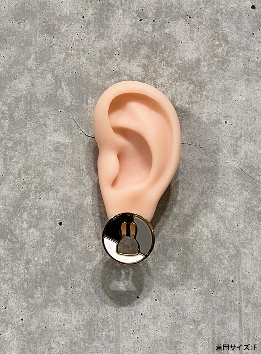 ウサギ穴ピアス 2P