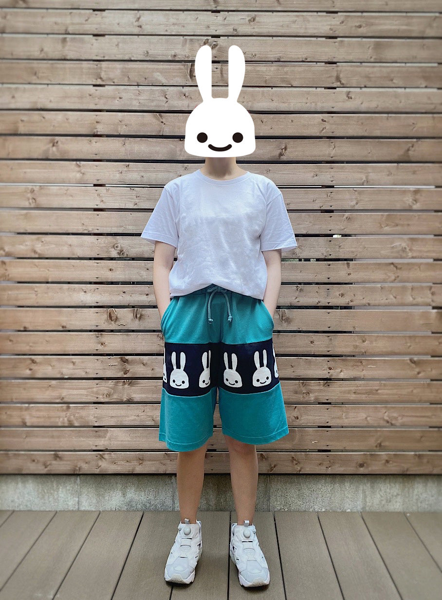 ウサギがいっぱいラインパンツ