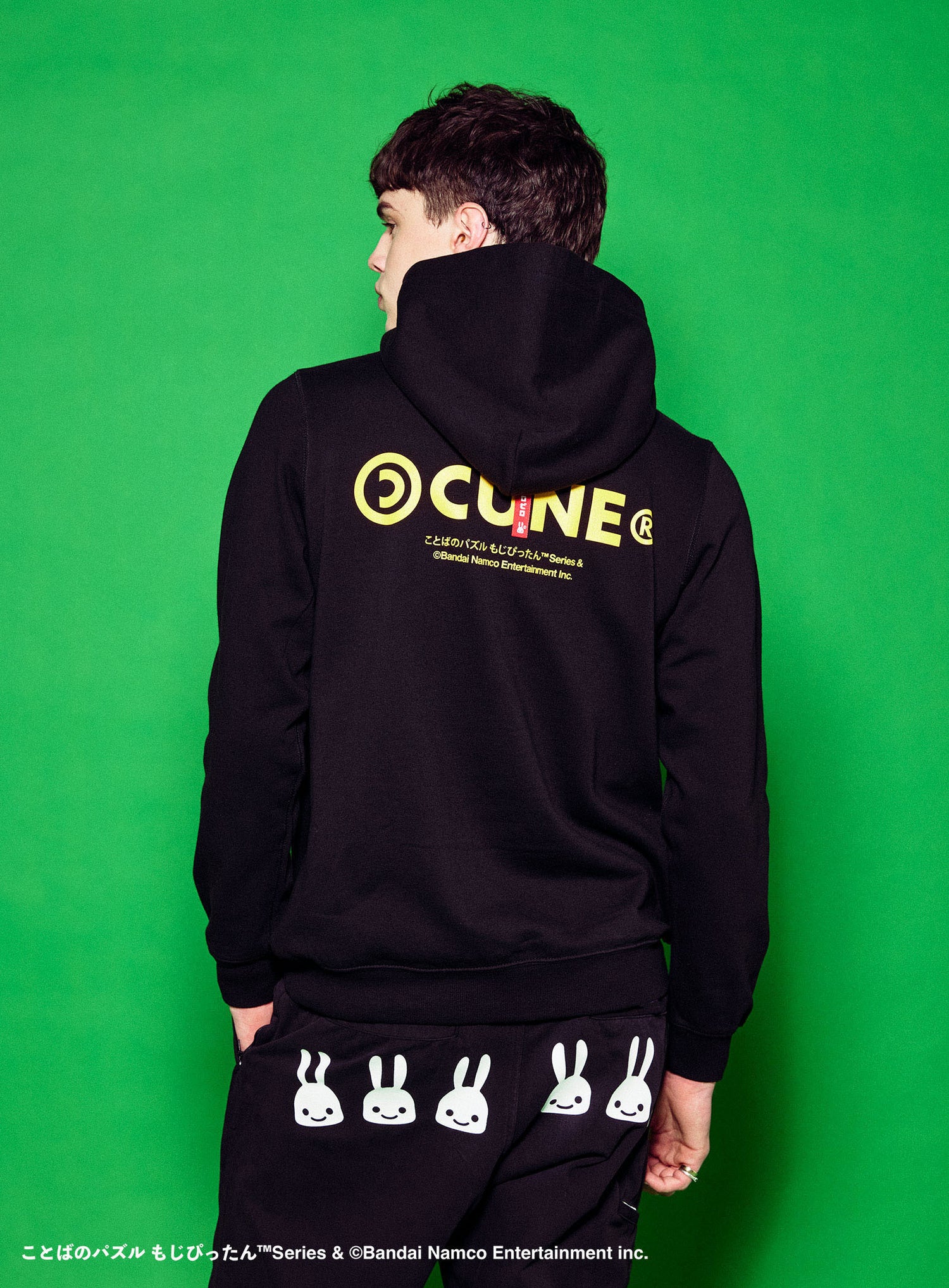 もじぴったん COLLAB PULL PARKA みみげ