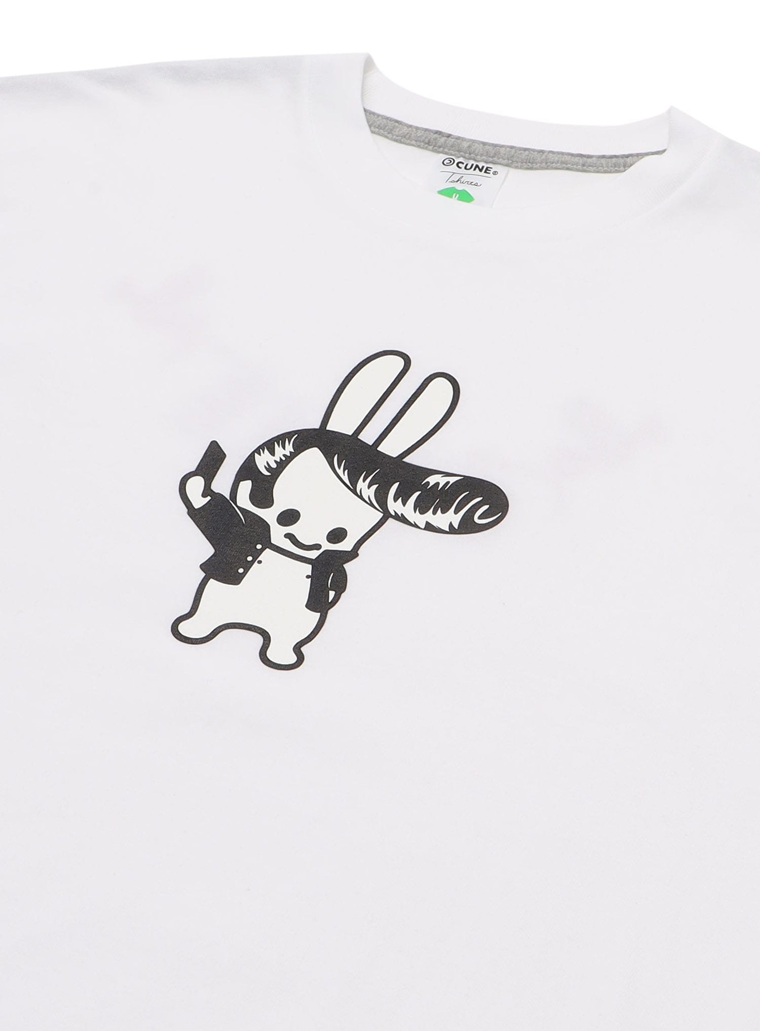 28th T-SHIRTS 自撮り