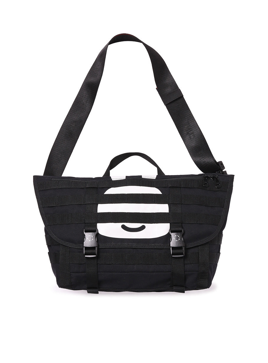 うさちゃん25匹CMSメッセンジャーバッグ