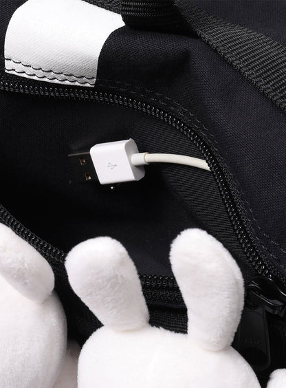 うさちゃん25匹CMSメッセンジャーバッグ