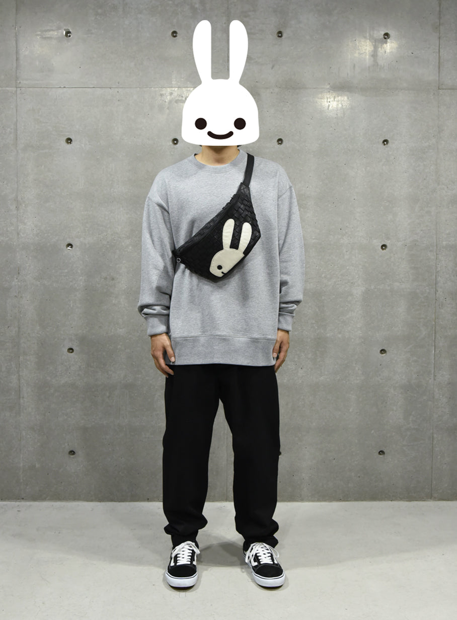 CUNE × robitaレザーメッシュボディバッグ