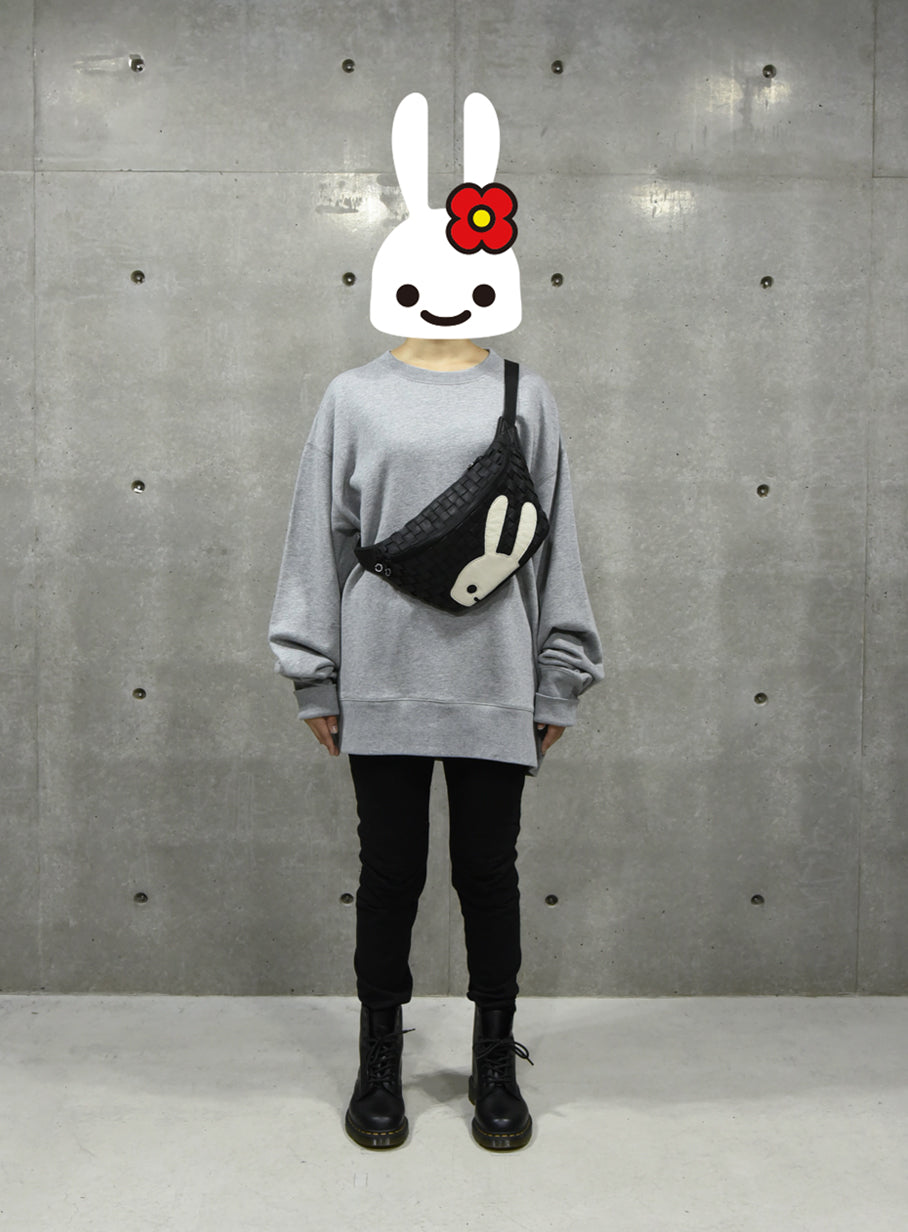 CUNE × robitaレザーメッシュボディバッグ
