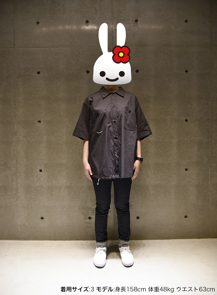 ワークシャツ 飛んでる