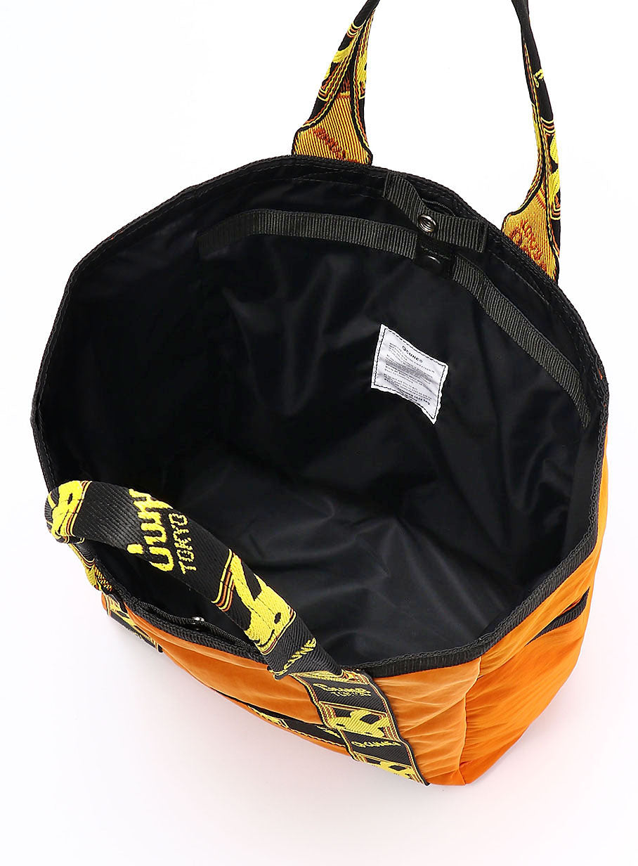 ストラップトートバッグ