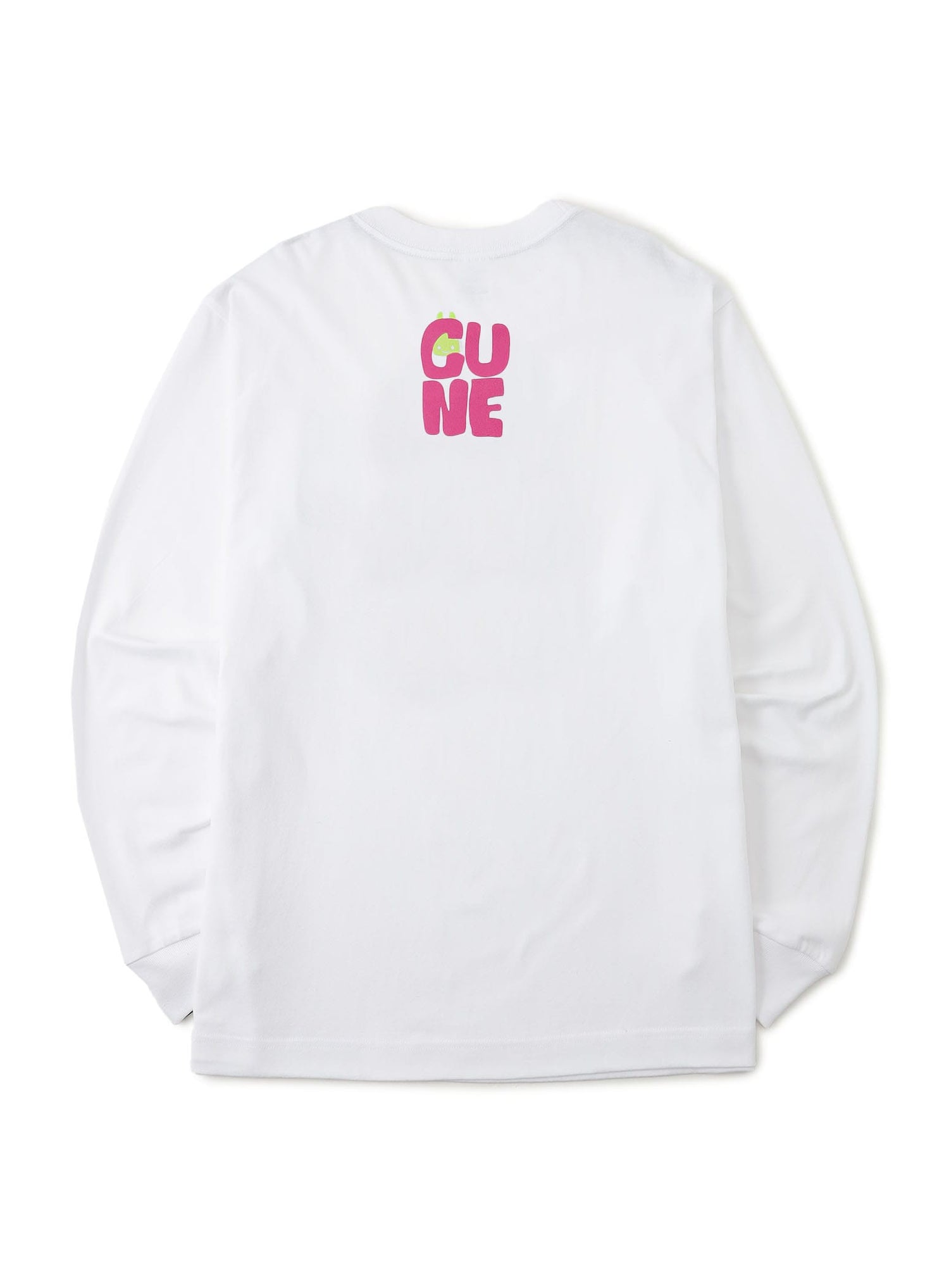 CUNE L/S Tee 持ち上げる