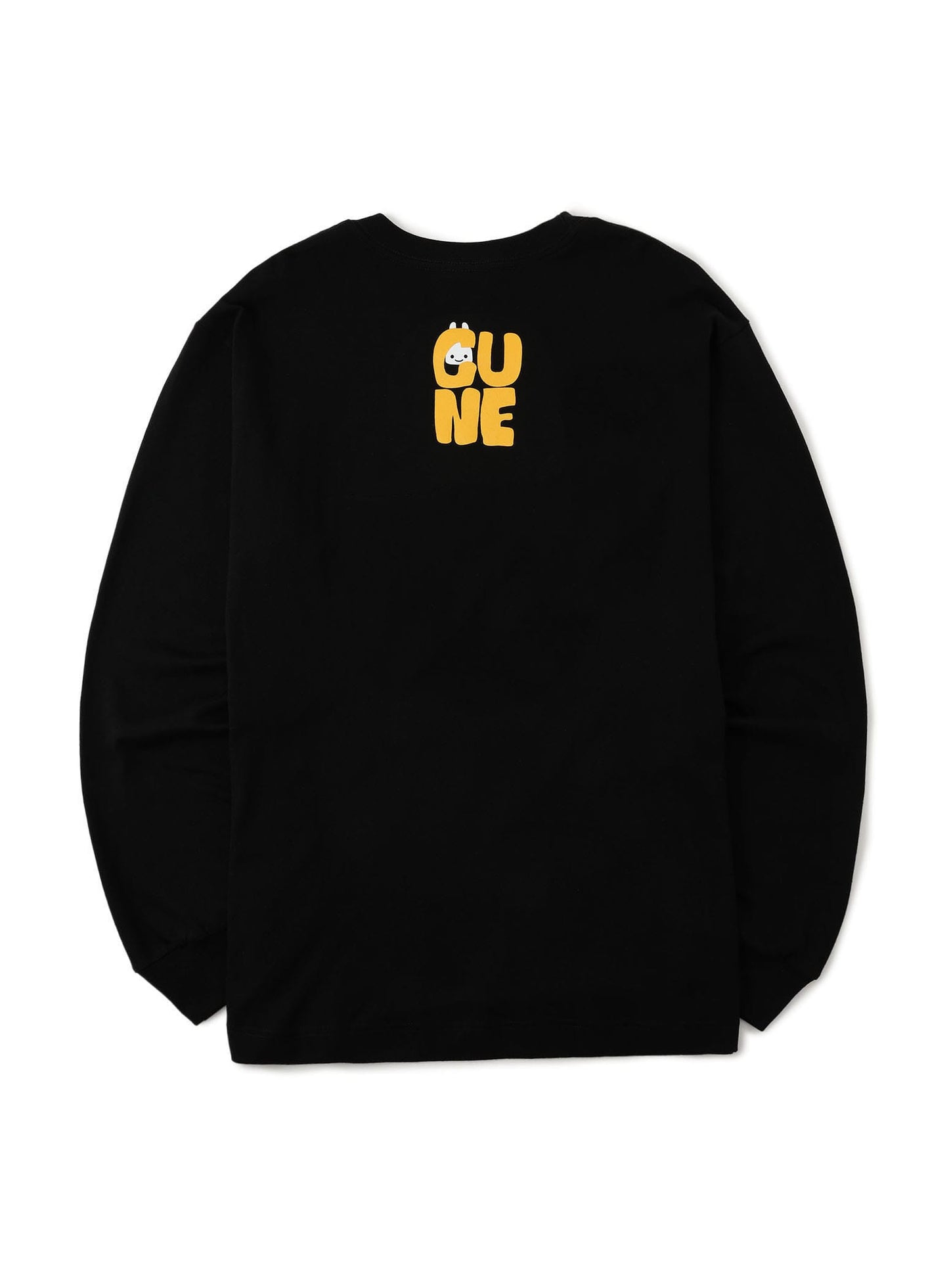 CUNE L/S Tee 持ち上げる