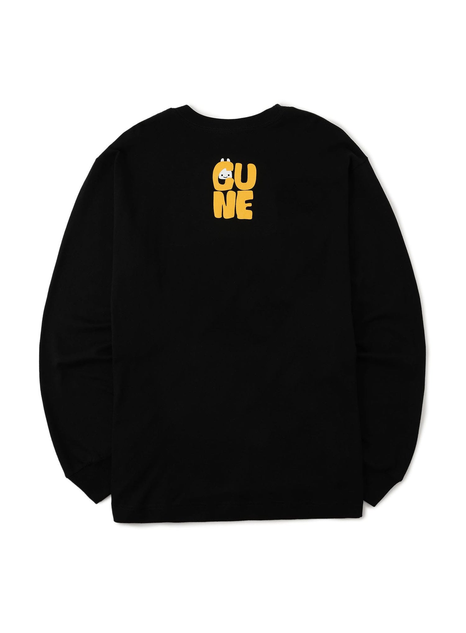 CUNE L/S Tee 持ち上げる