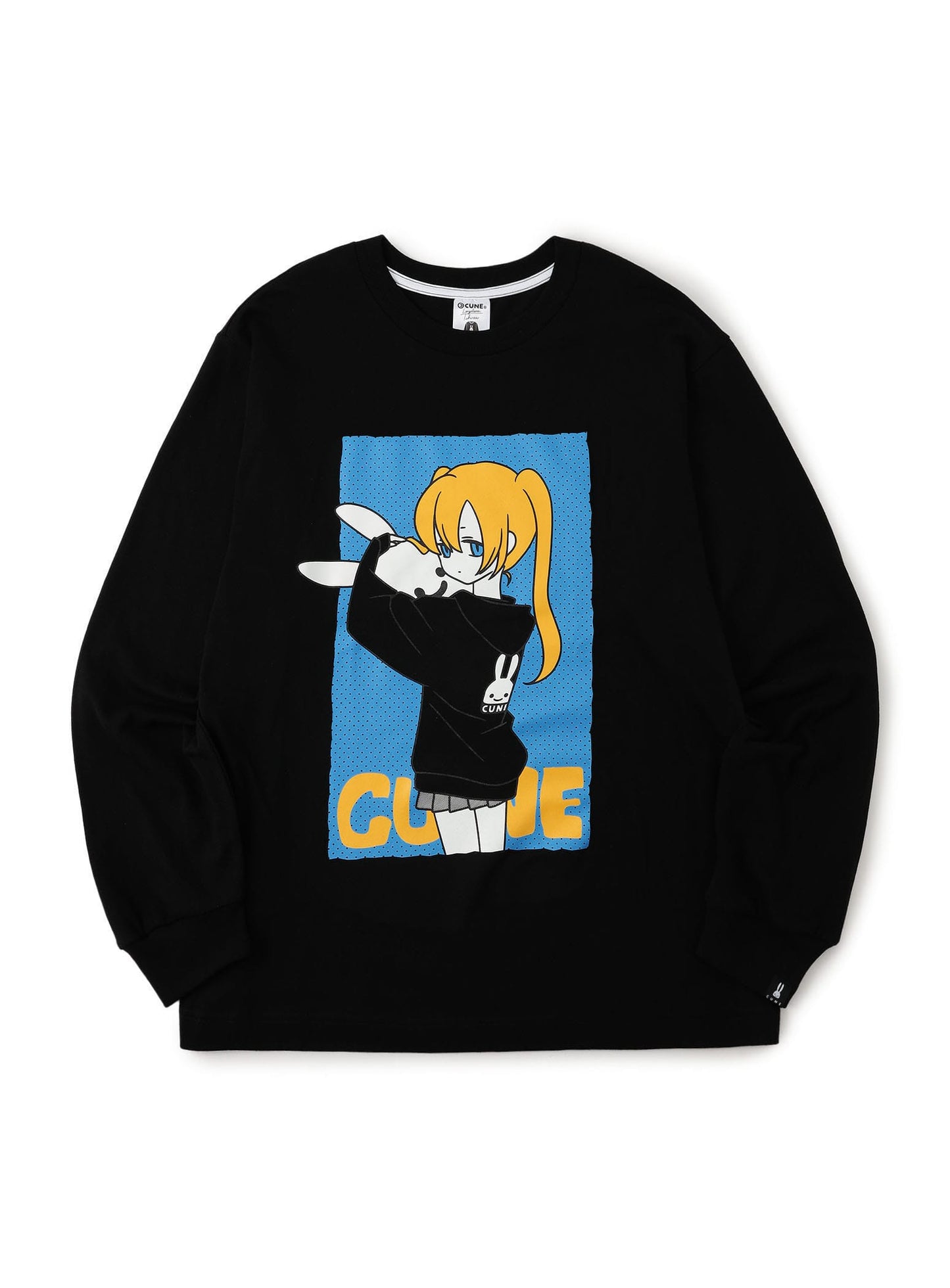 CUNE L/S Tee 持ち上げる