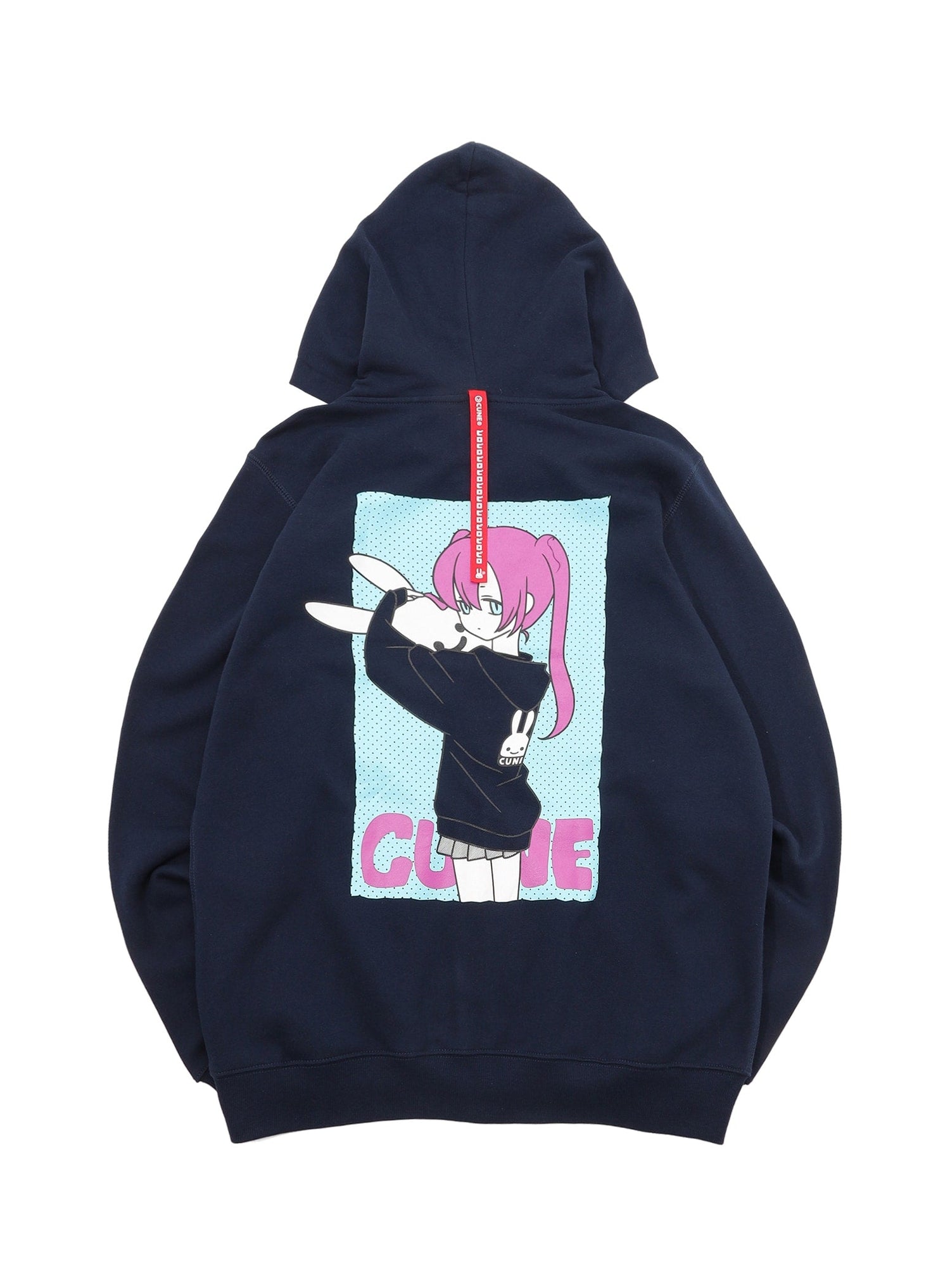 CUNE ZIP PARKA 持ち上げる