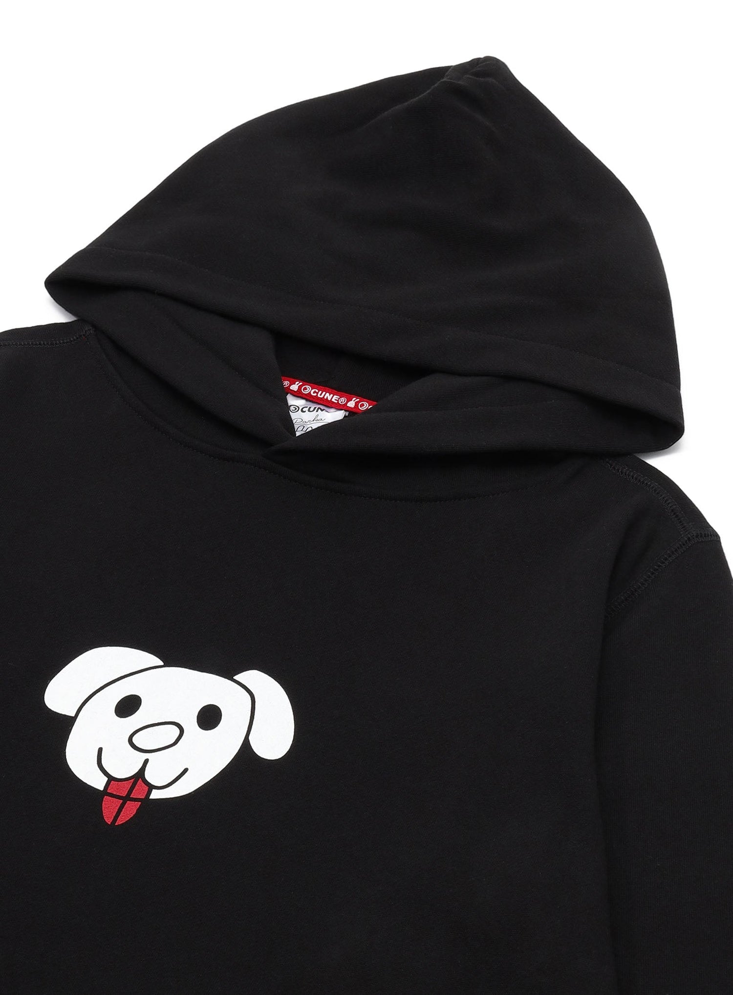 CUNE PULL PARKA 白い犬