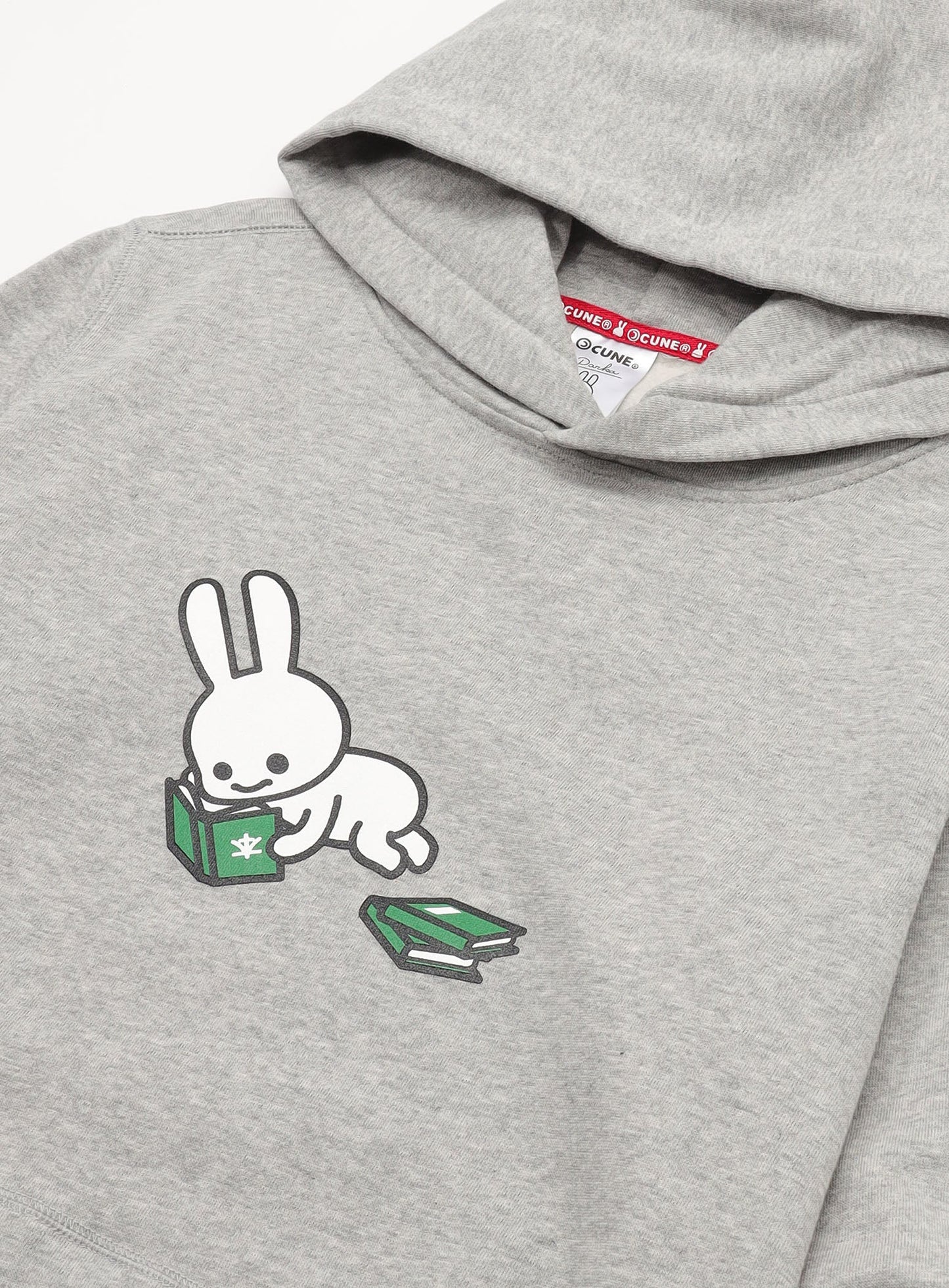 CUNE PULL PARKA 読書