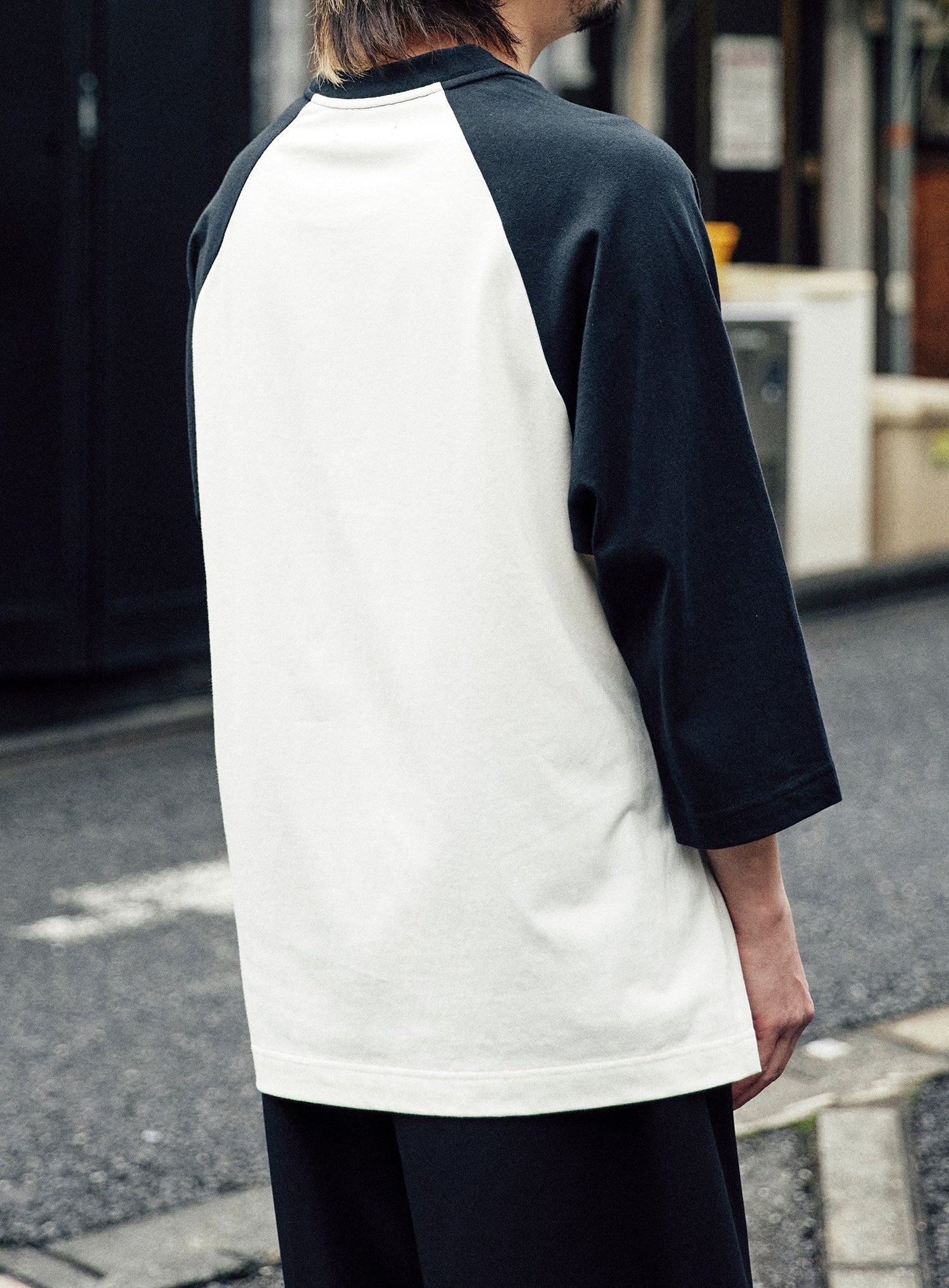 ラグランTシャツ 青空
