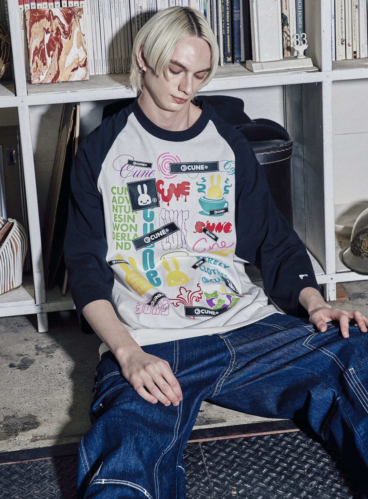 30th ANNIV ロゴたくさんラグランTシャツ