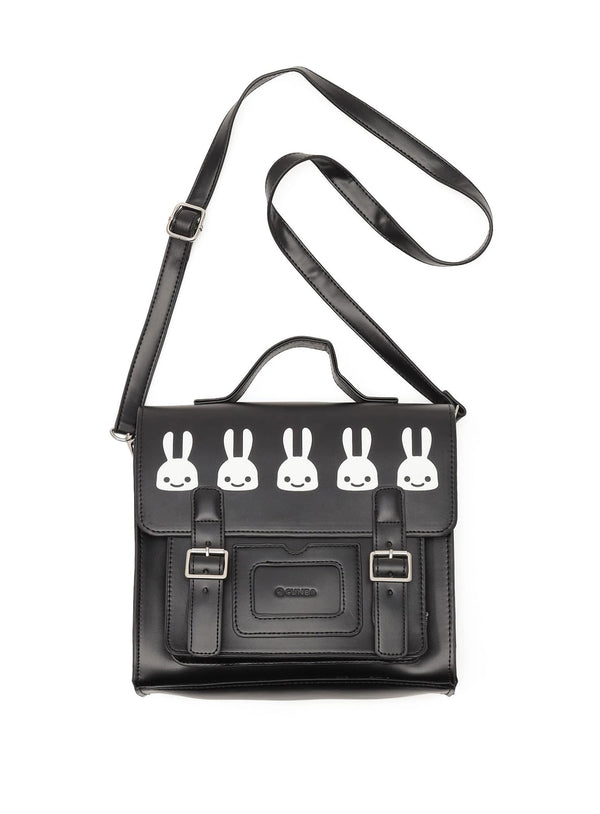 合皮の四角いフラップバッグ S