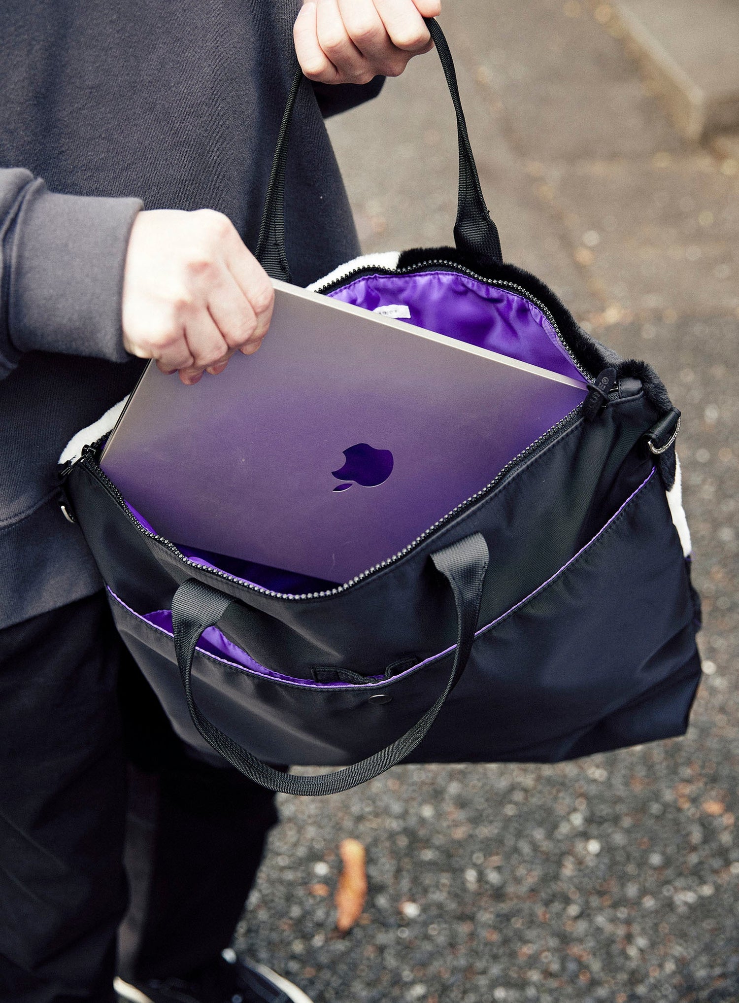 ファートートバッグ