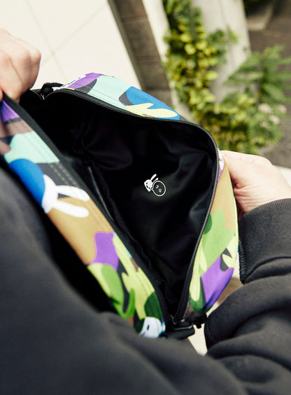 CUNE CAMO ボディバッグ