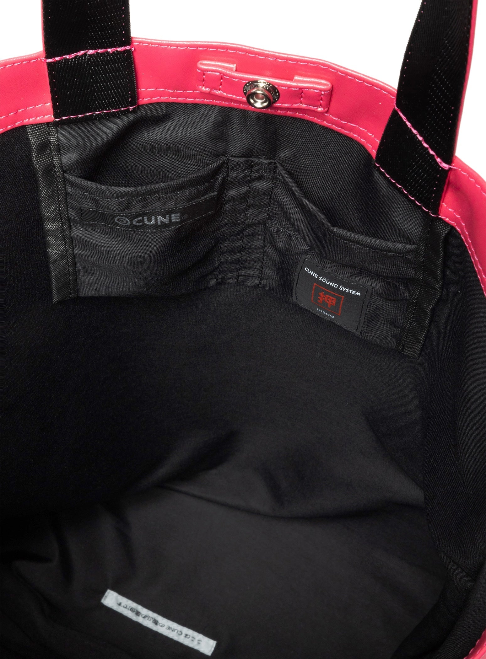 PVCのトートバッグ – CUNE