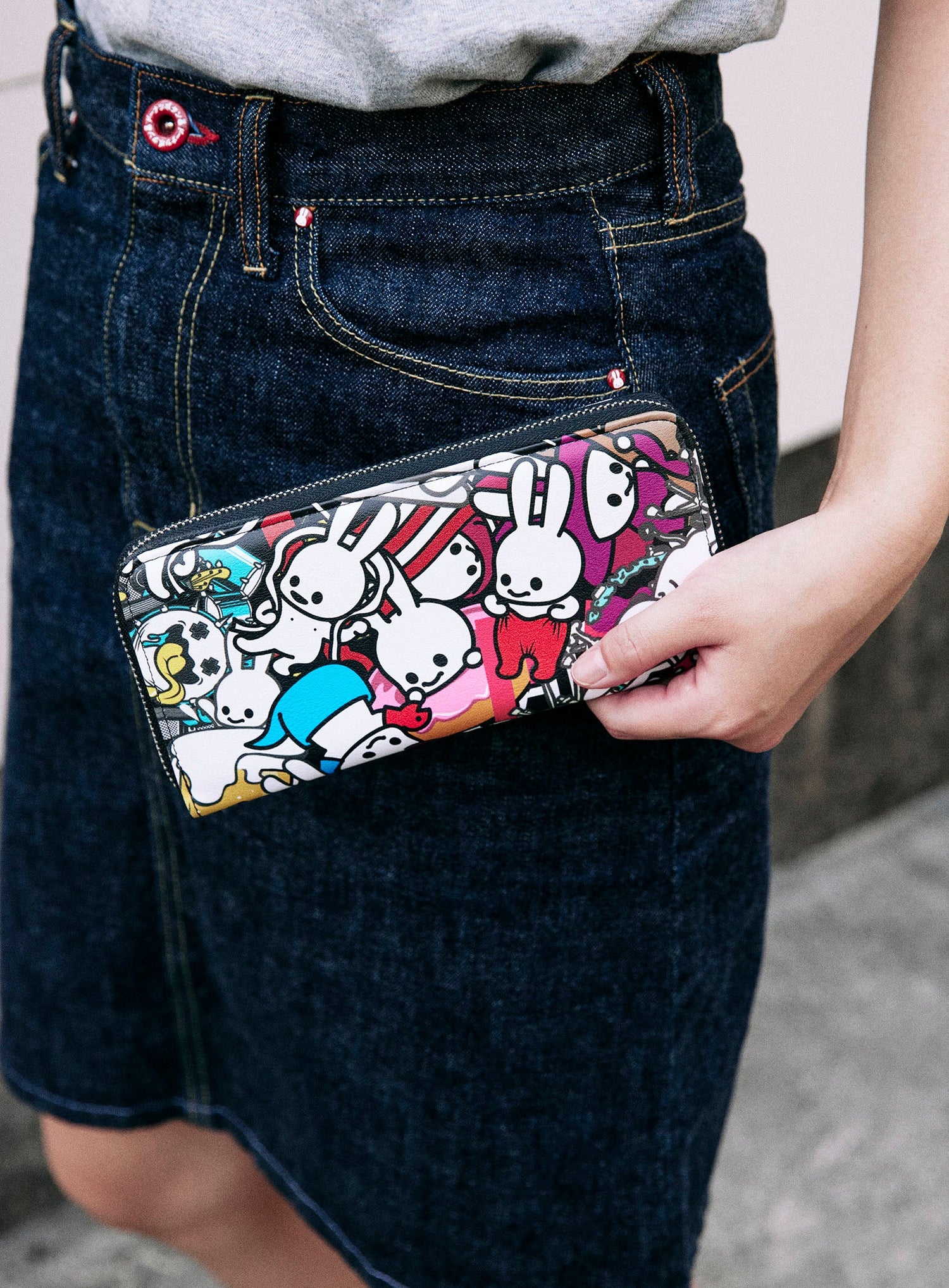 うさちゃんいっぱいプリントロングウォレット