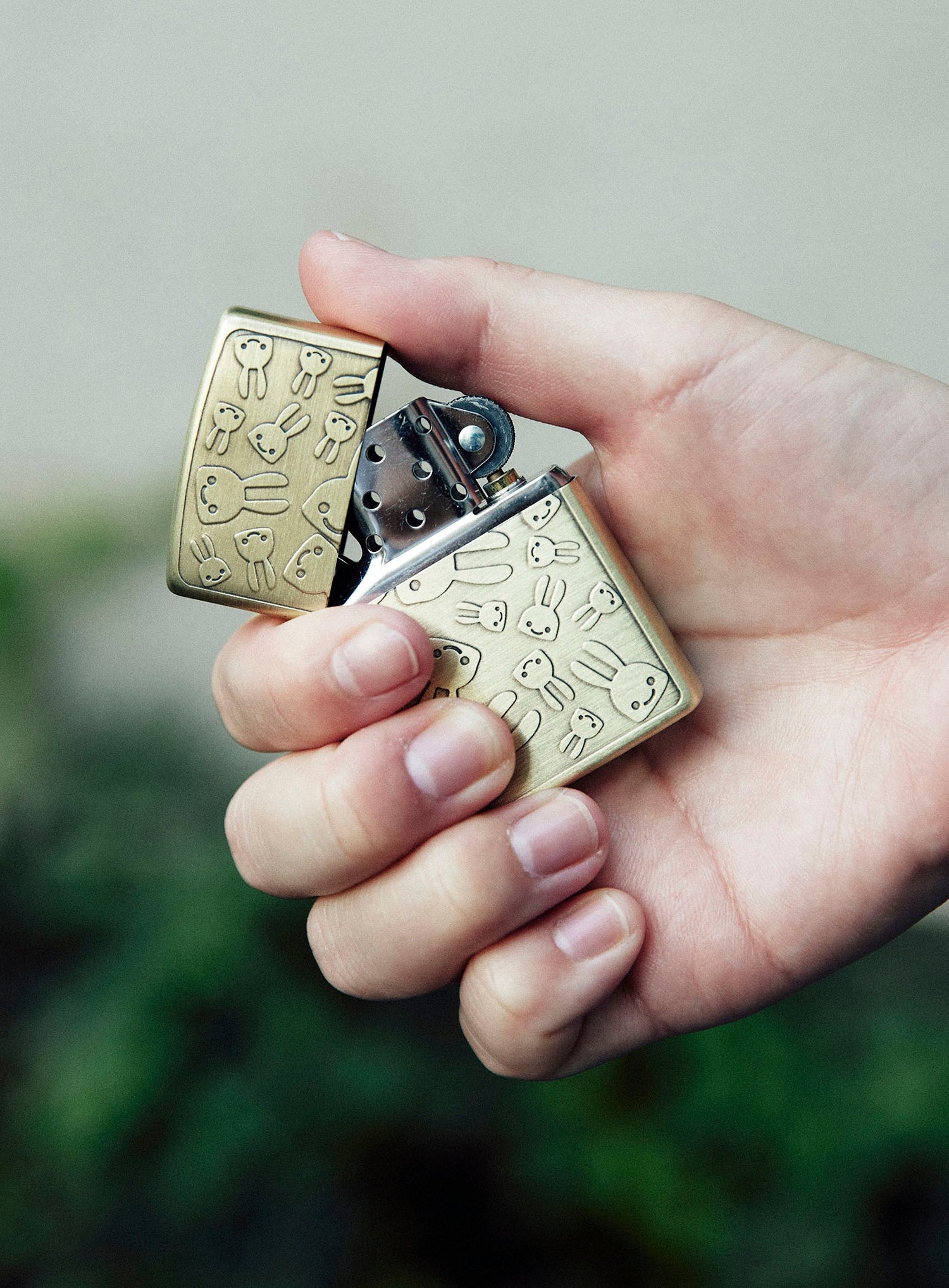 Zippoライター ウサギたくさん