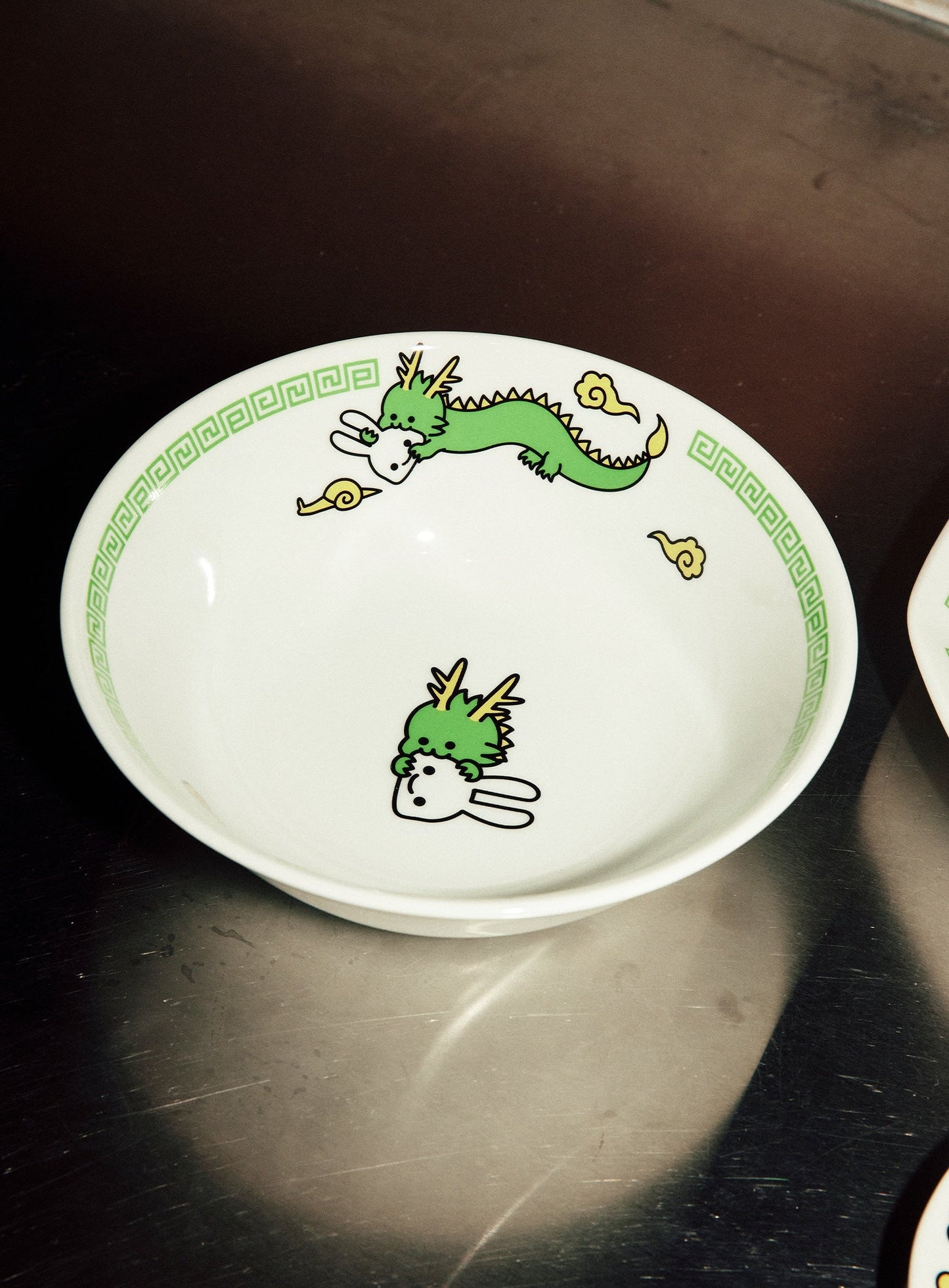 りゅうちゃんとウサギのラーメンどんぶり