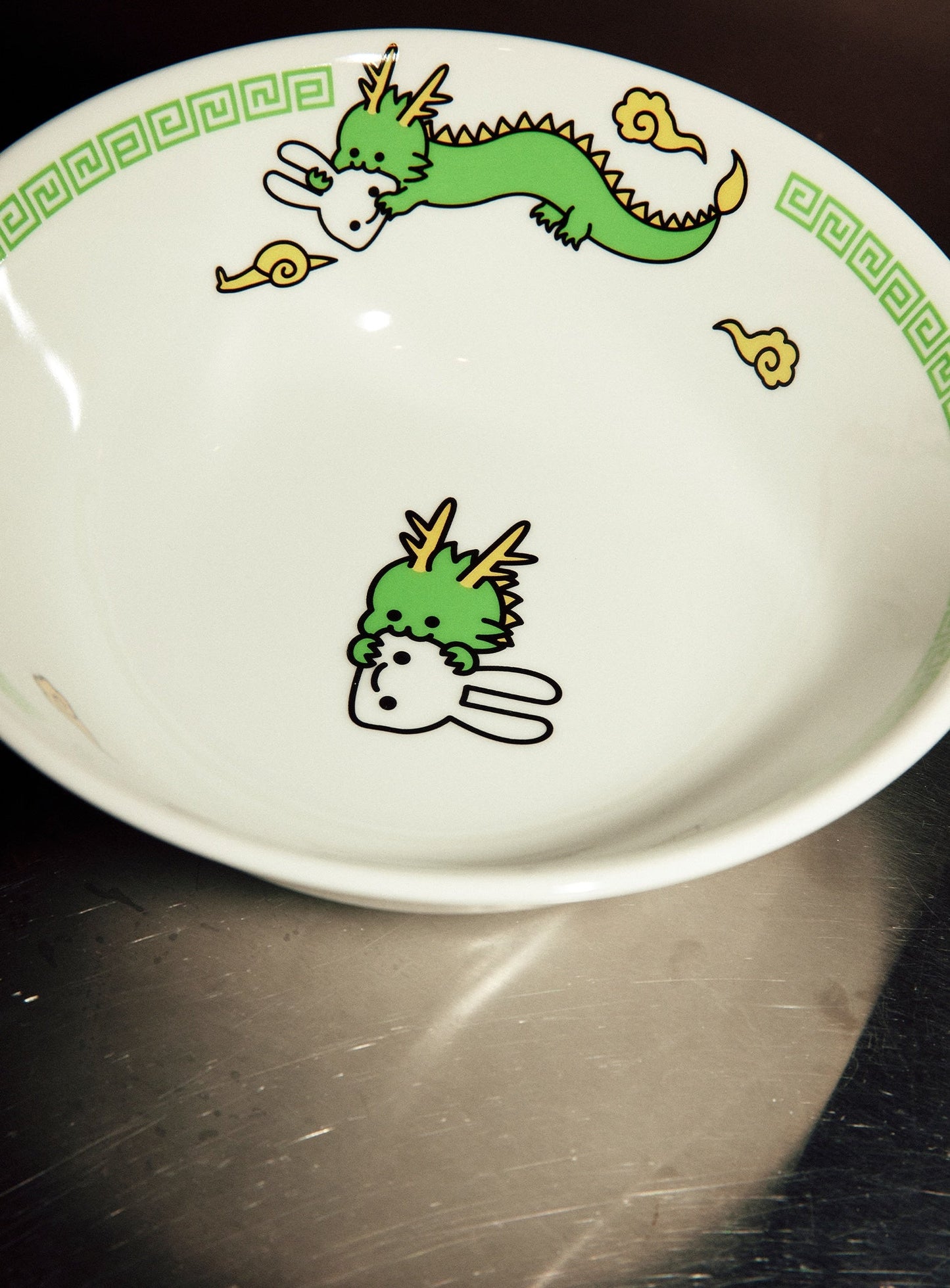 りゅうちゃんとウサギのラーメンどんぶり