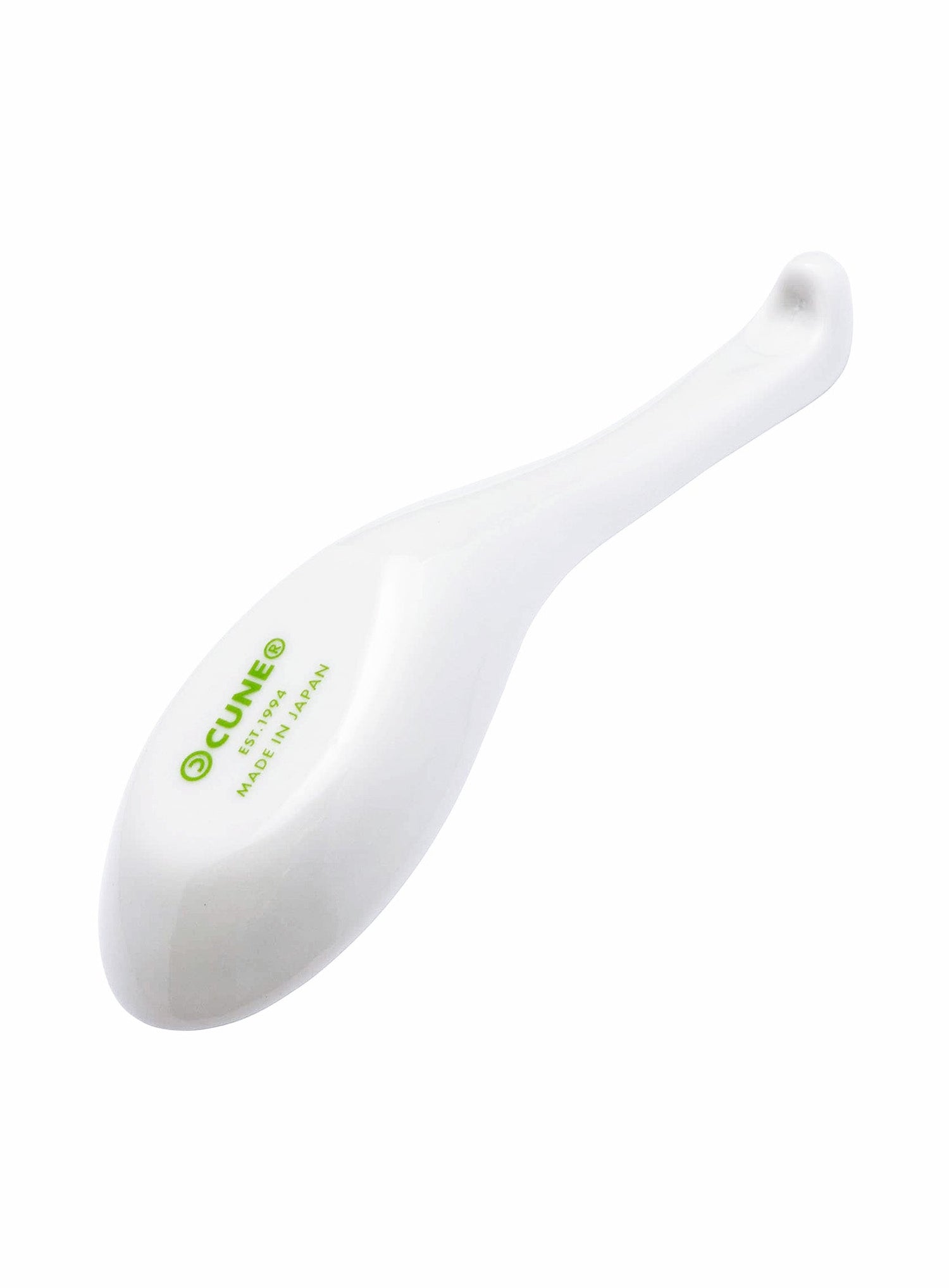 りゅうちゃんとウサギのれんげ