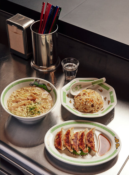 りゅうちゃんとウサギのれんげ