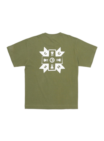 S/S Tee 勲章