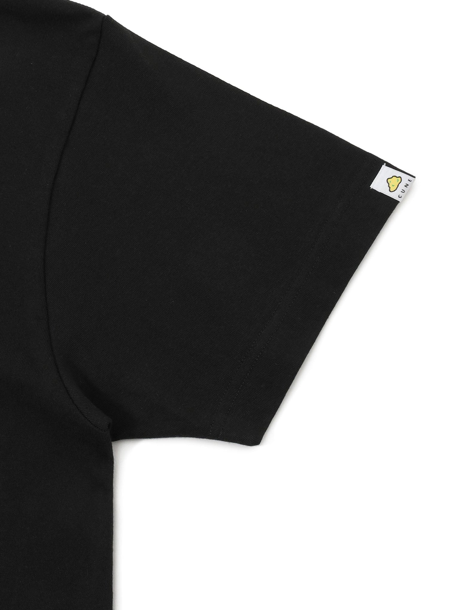 S/S Tee 投入口