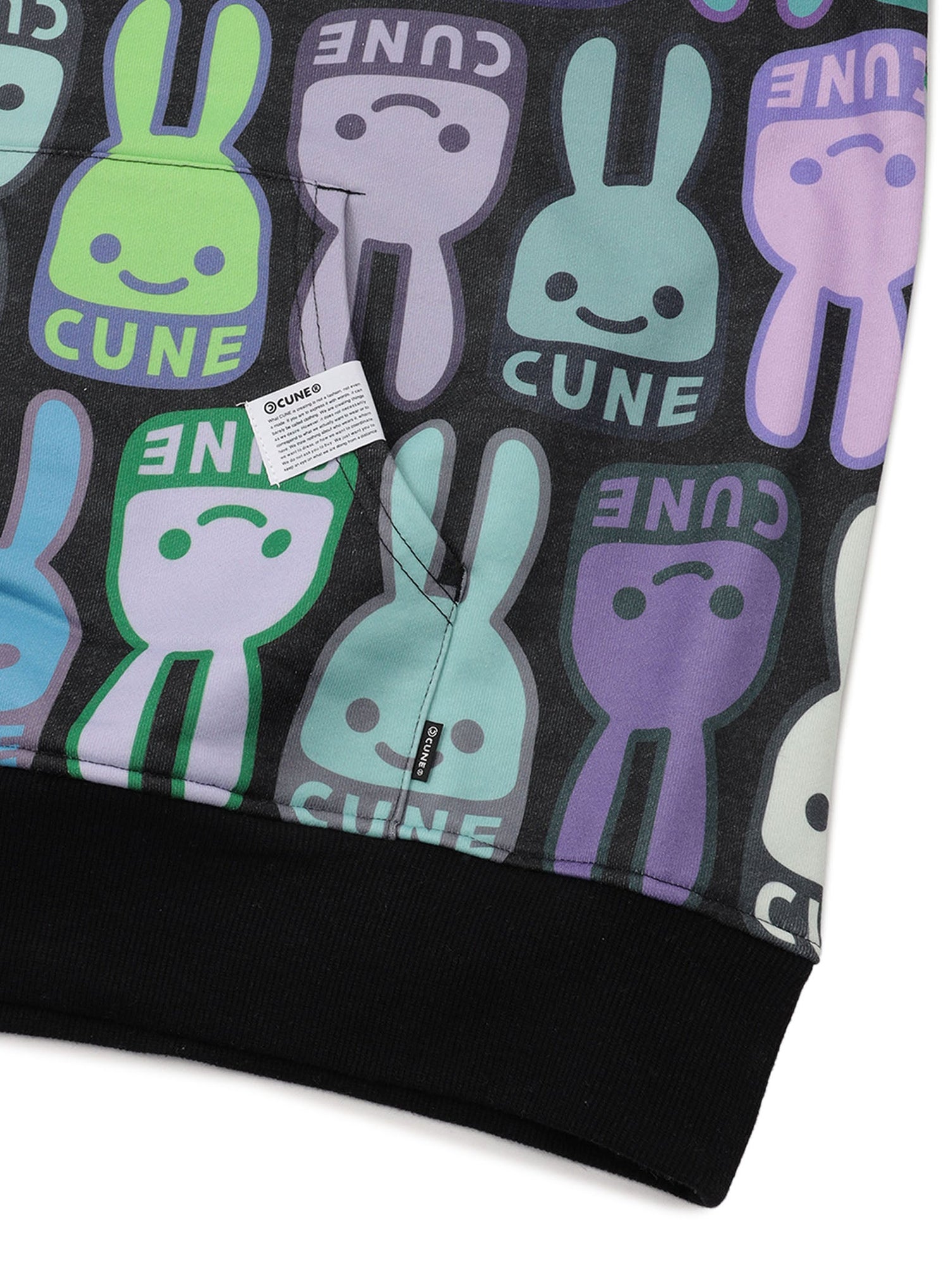 CUNEウサギ総柄パーカー