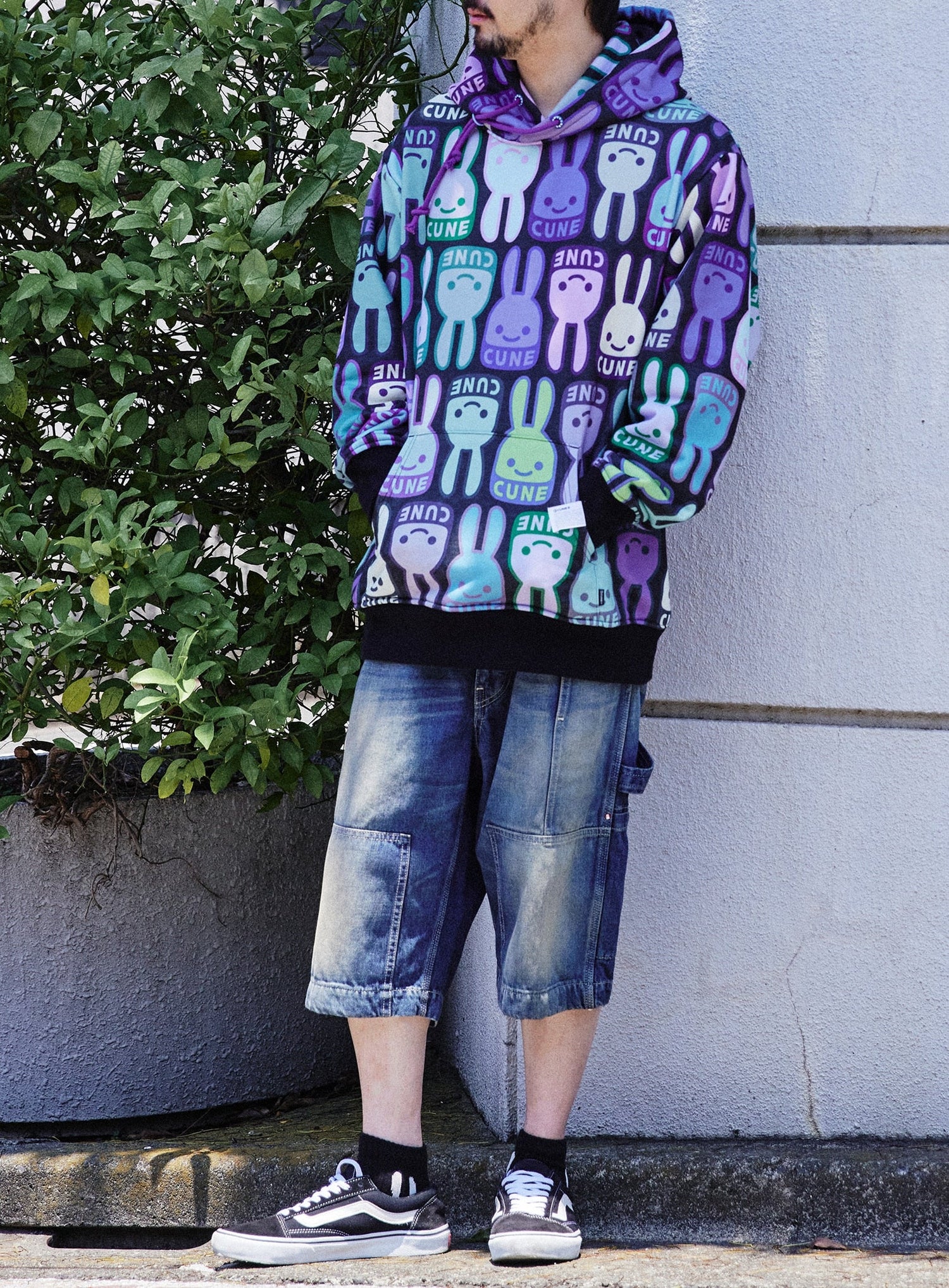 CUNEウサギ総柄パーカー