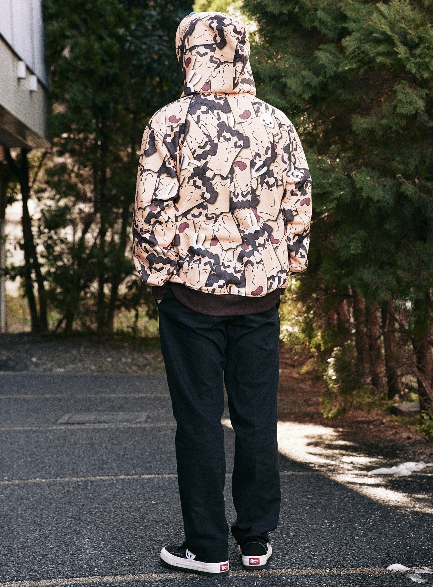 30th ANNIV 野原ひろし パーカー