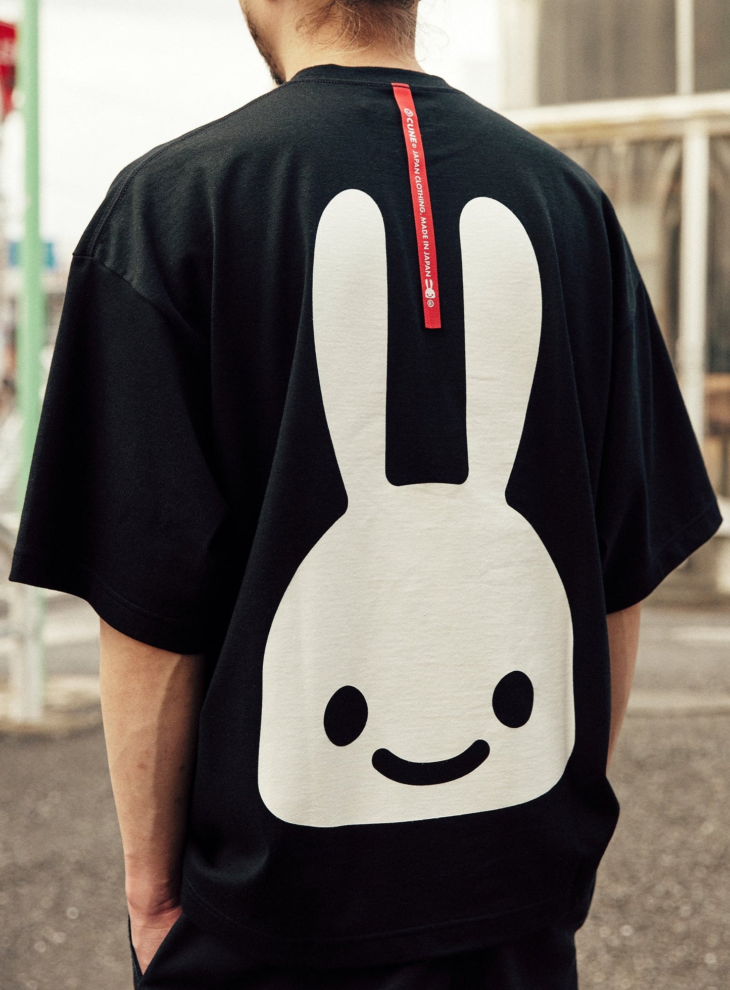 ビッグTEE ウサギ
