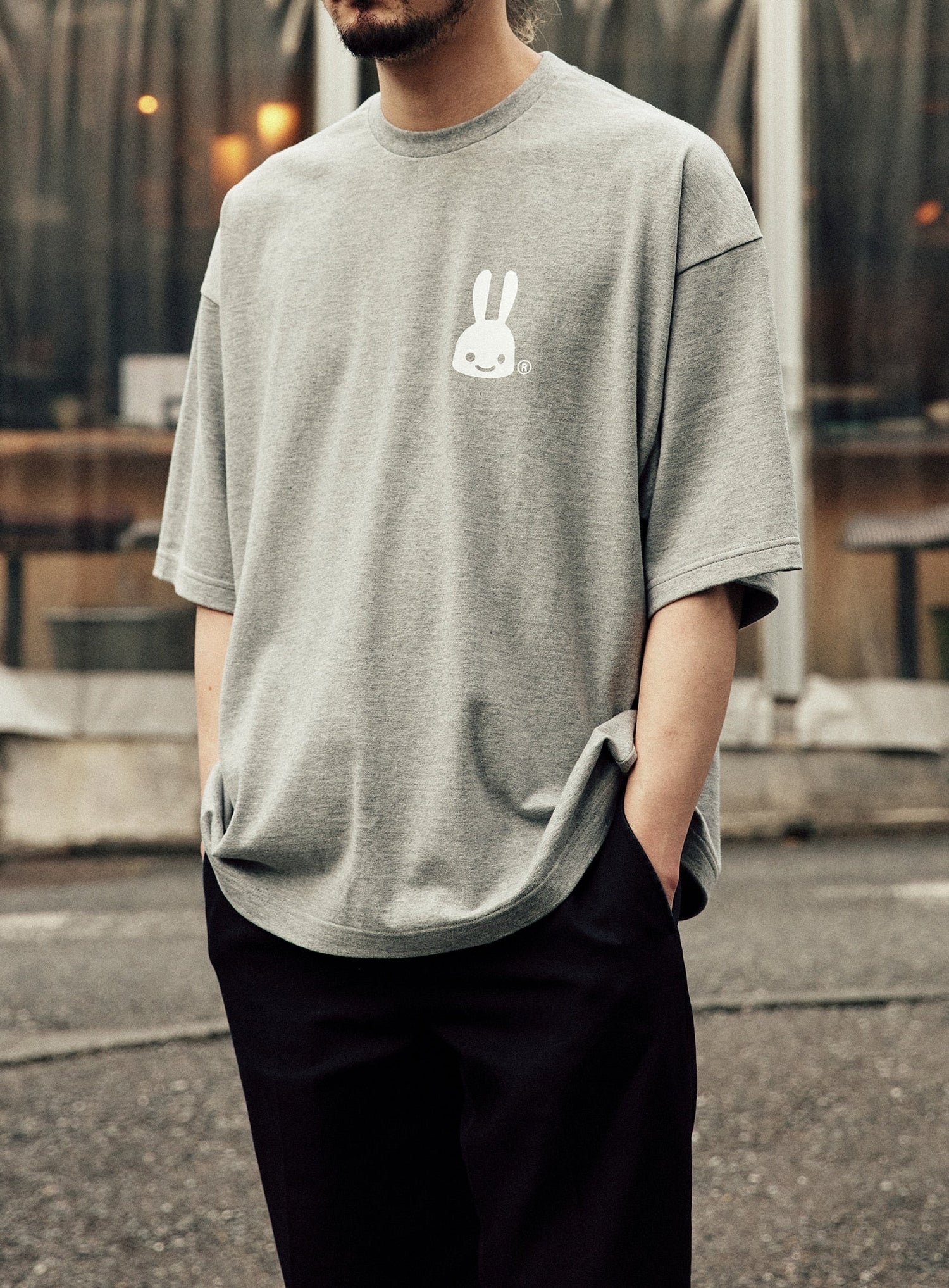 ビッグTEE ウサギ