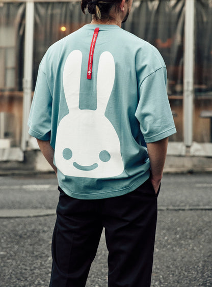 ビッグTEE ウサギ