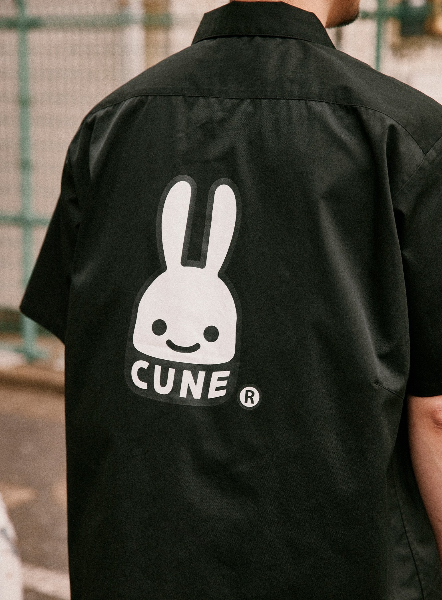 【新品未使用】CUNE ワークシャツ　うさぎ　サイズ2 CUNE - ＊キューン CUNE もぐる猫 うさぎ 半袖 ワークシャツ トップス