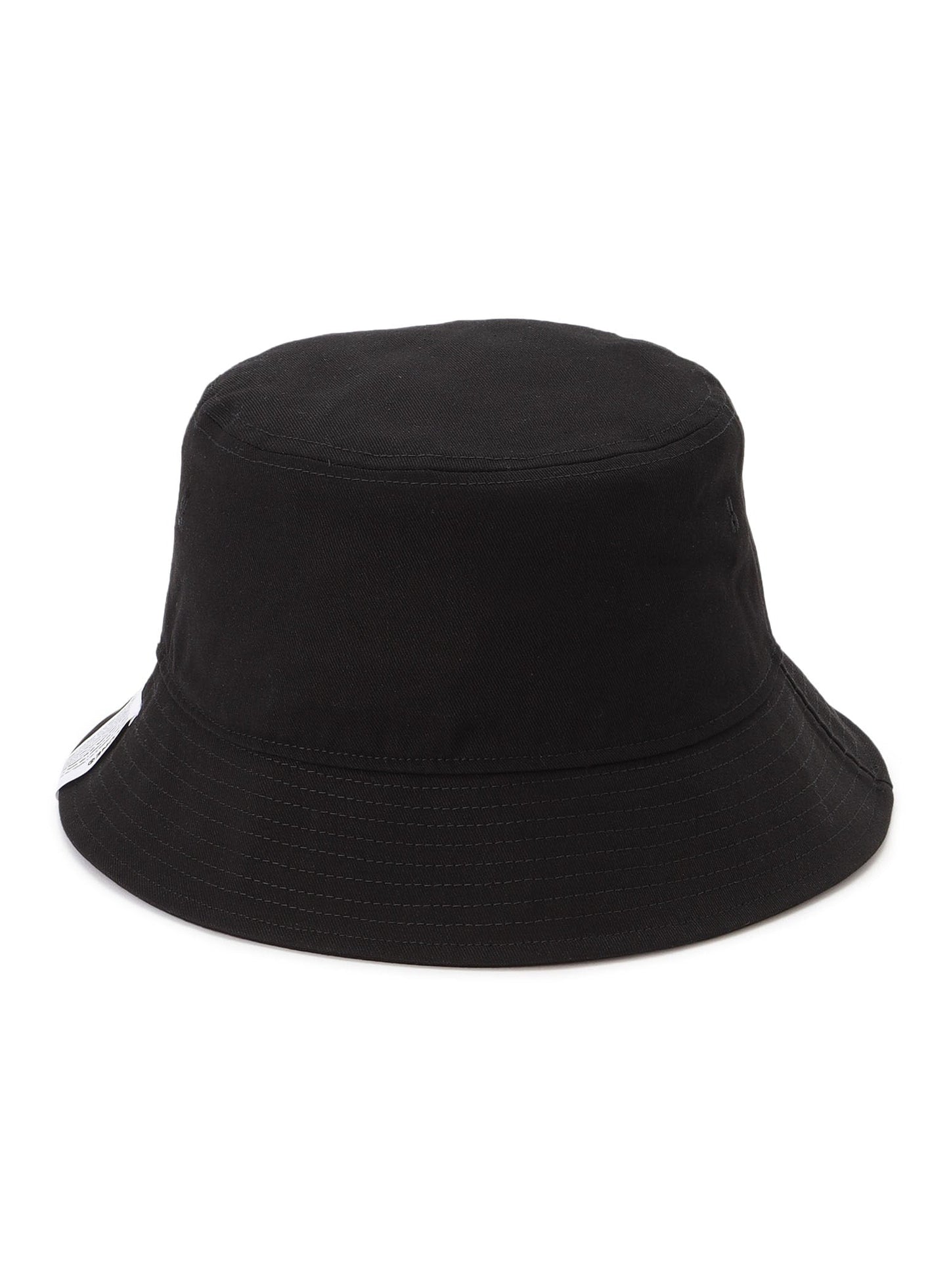 刺繍のバケットハット まくらととらちゃん