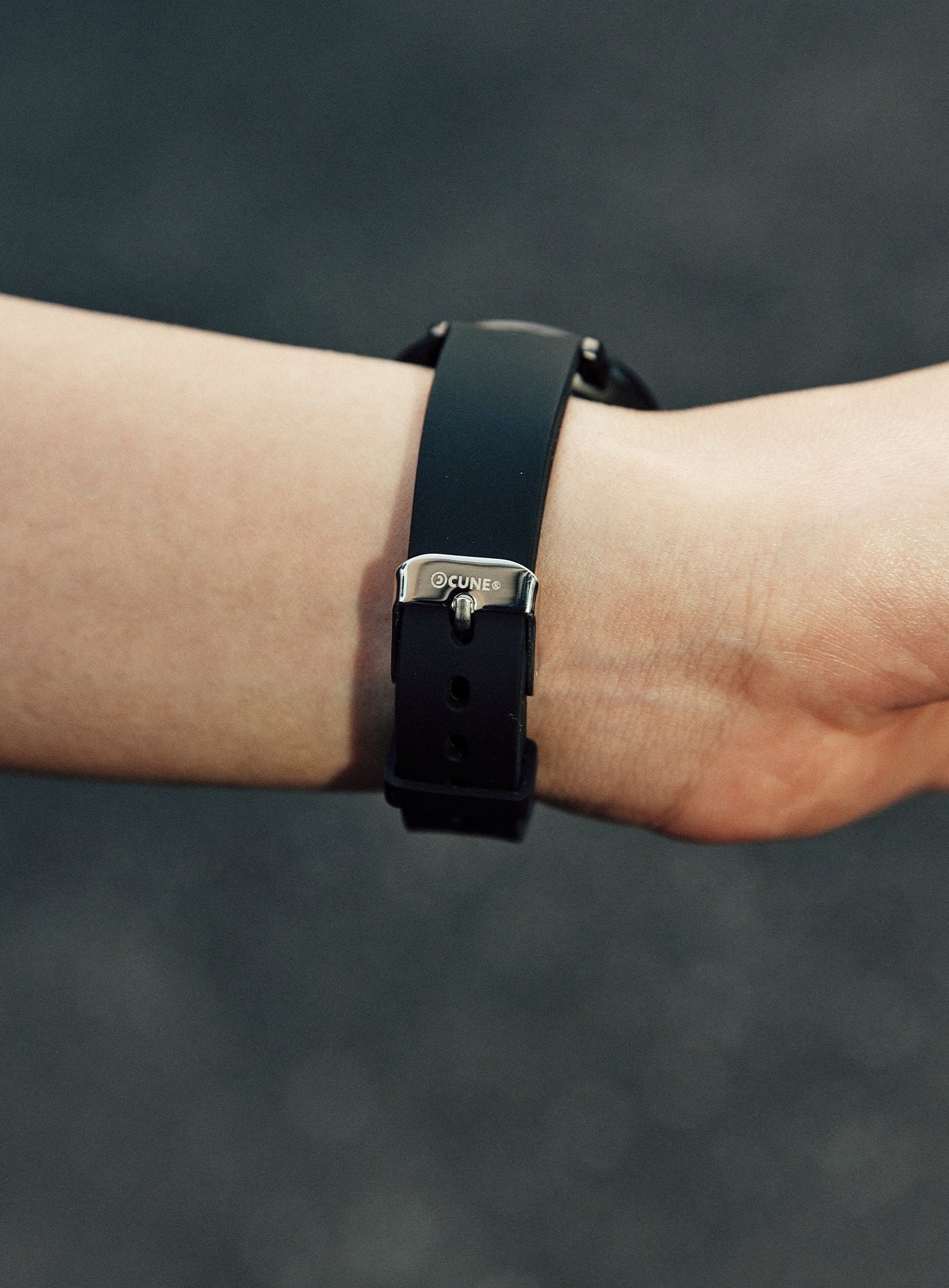 シリコンバンドウォッチ メタリックウサギ