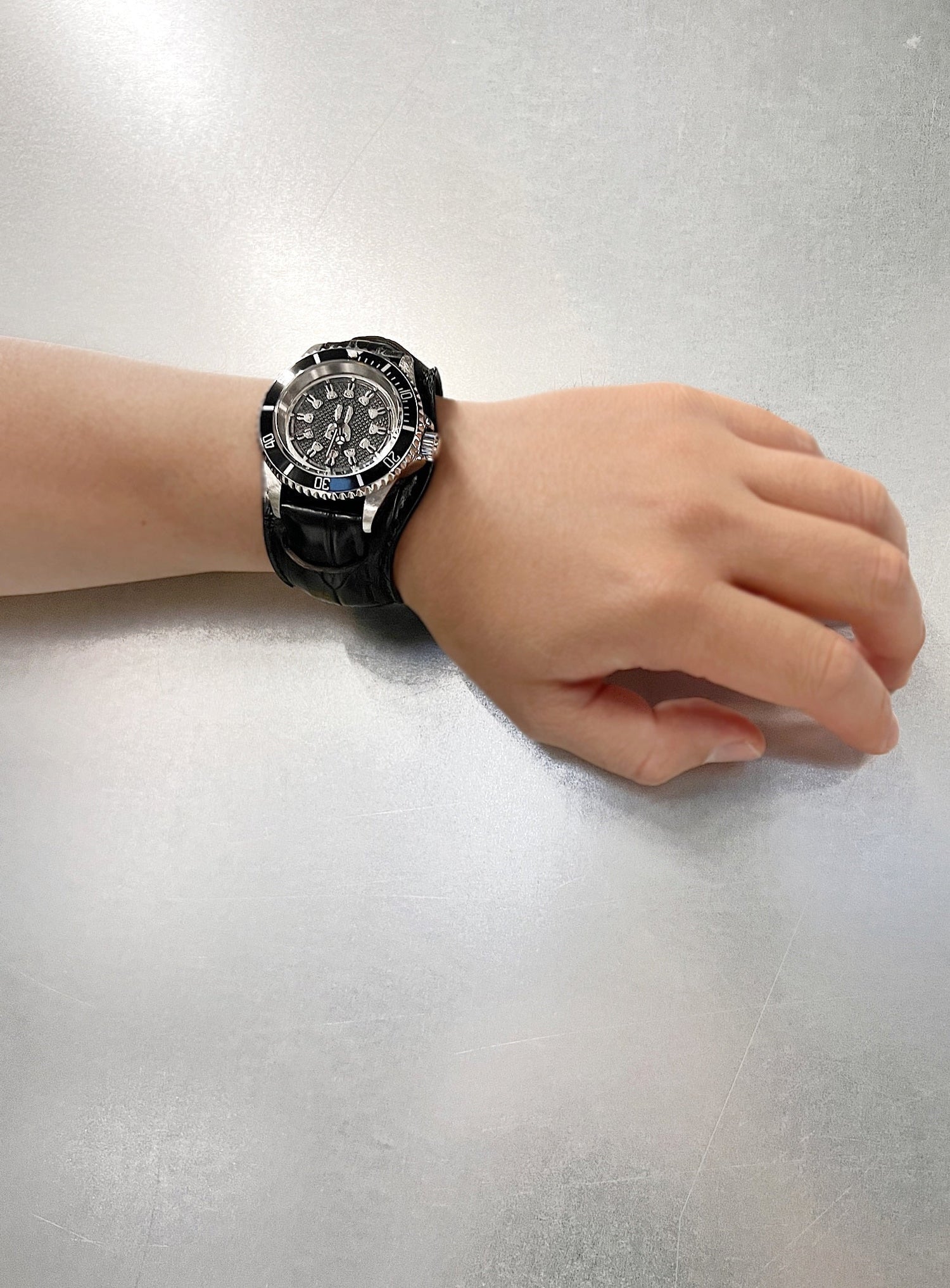 CUNE CUSTOM WRIST WATCH Nile Crocodile Belt
