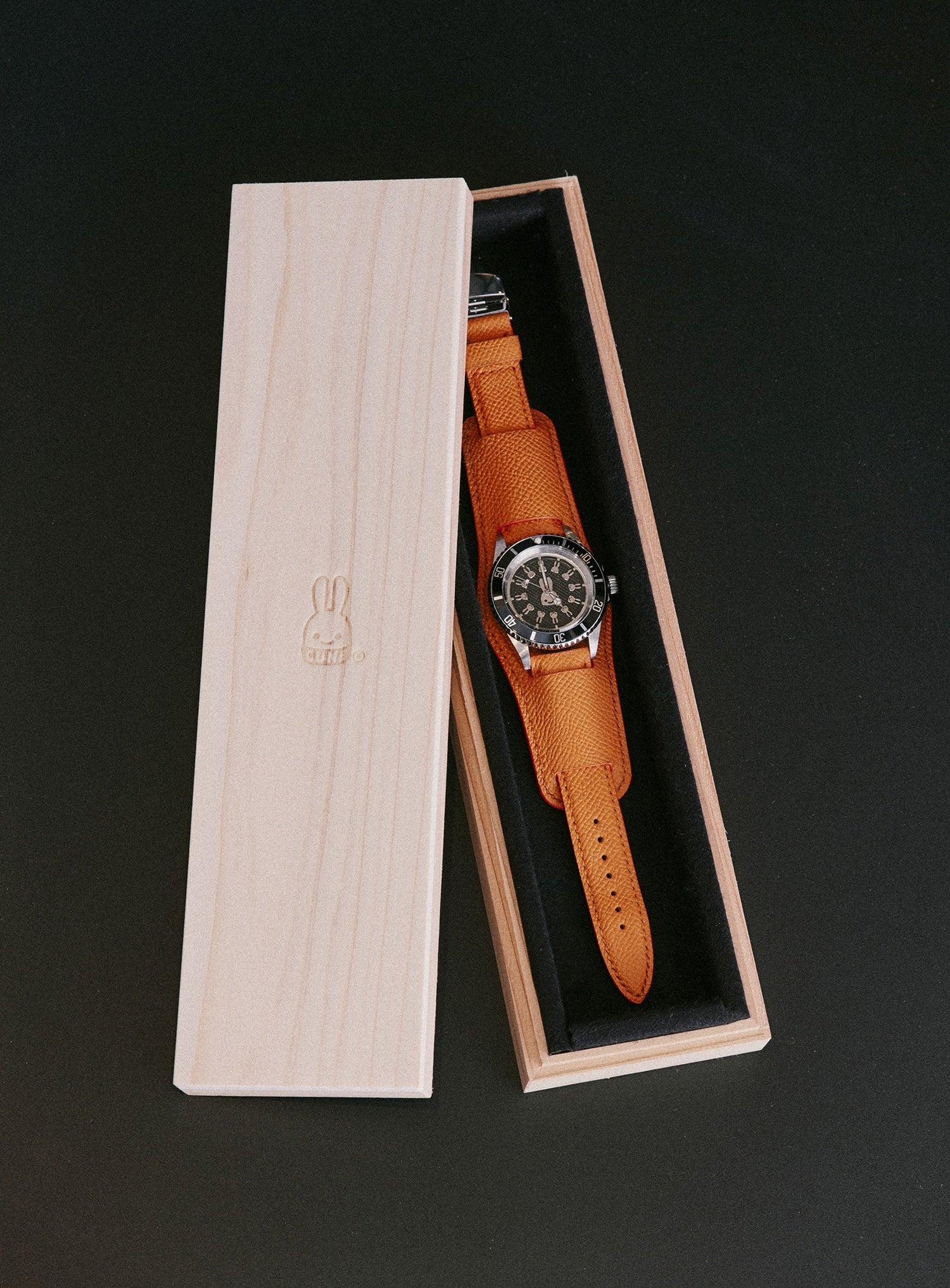 30th ANNIV CUNE CUSTOM WRIST WATCH French Calf Belt
