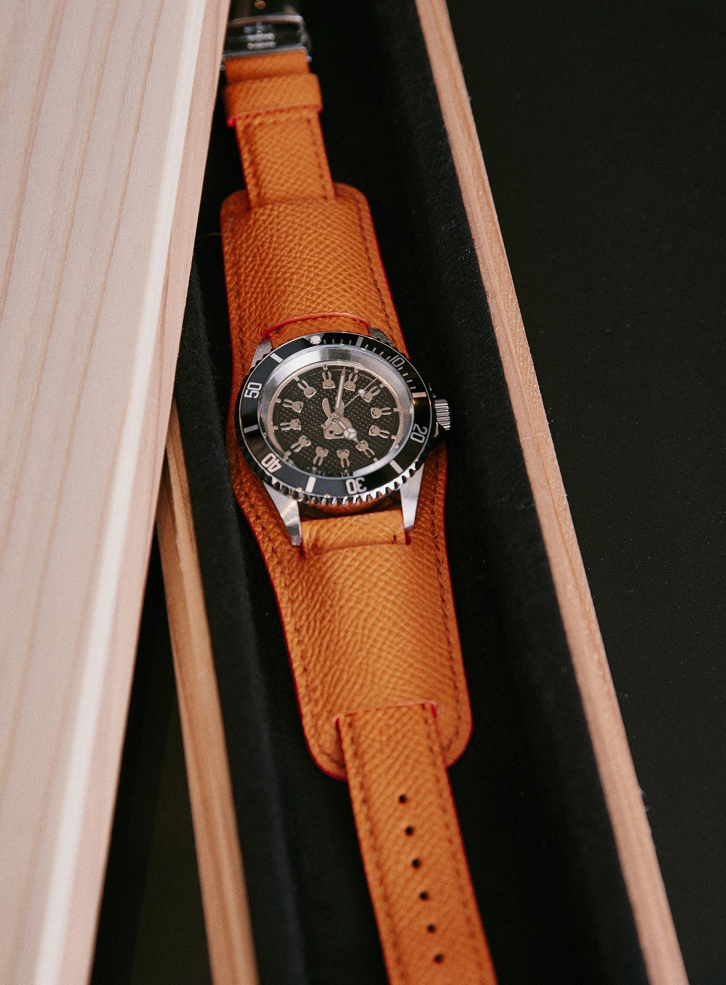 30th ANNIV CUNE CUSTOM WRIST WATCH French Calf Belt