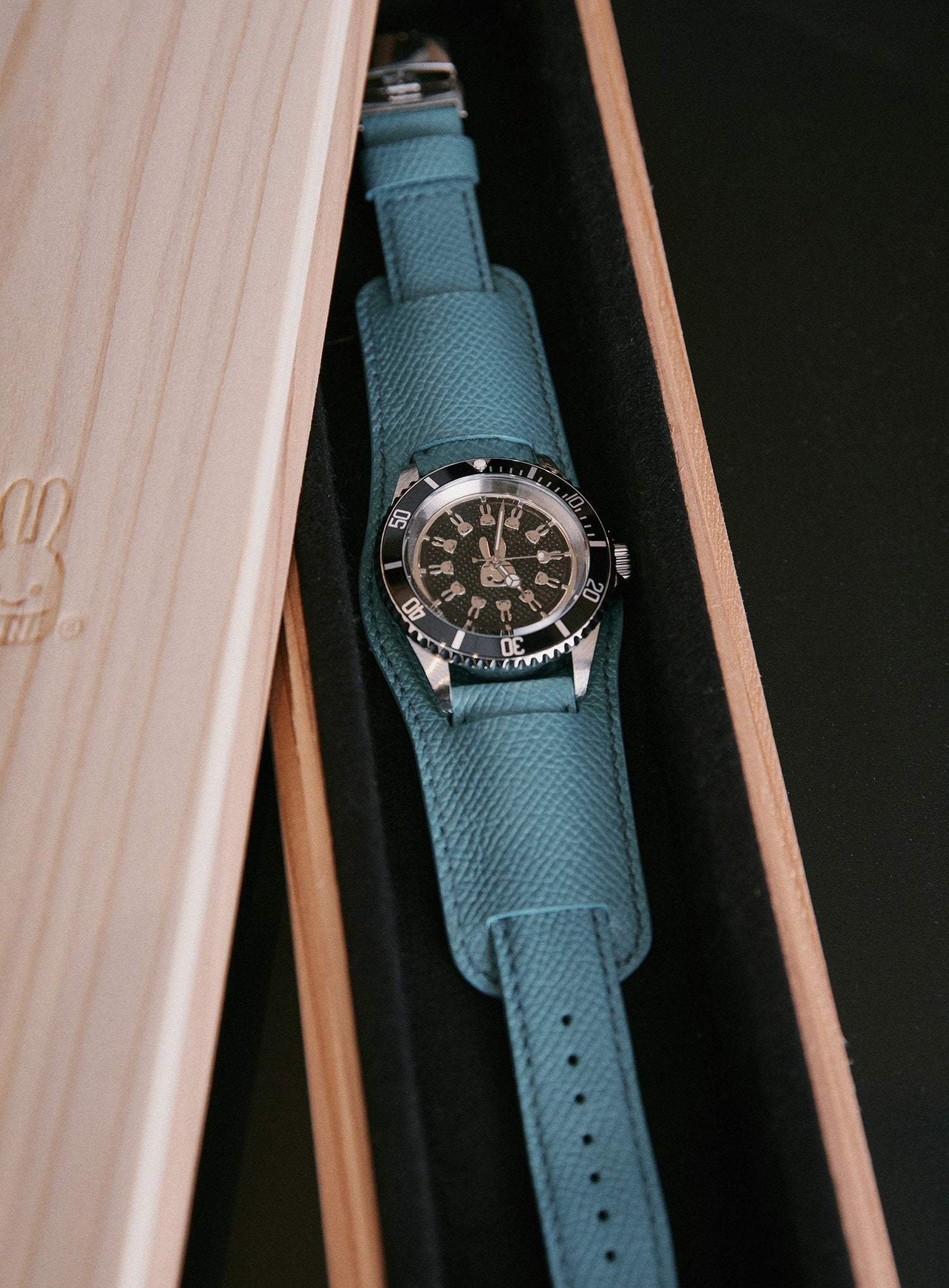 30th ANNIV CUNE CUSTOM WRIST WATCH French Calf Belt