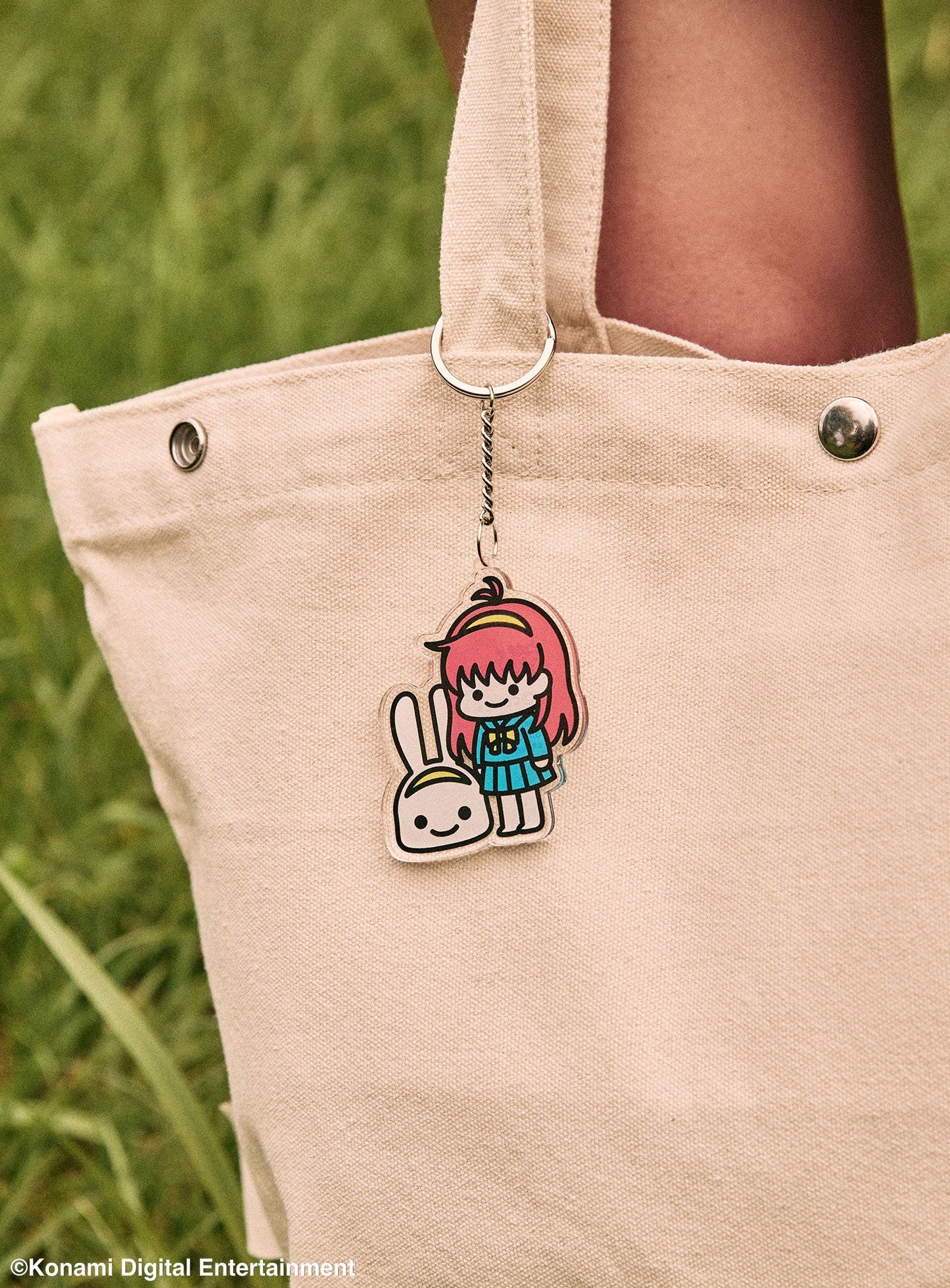 30th ANNIV ときめきメモリアル 藤崎詩織ちゃんとウサギ アクリルキーホルダー