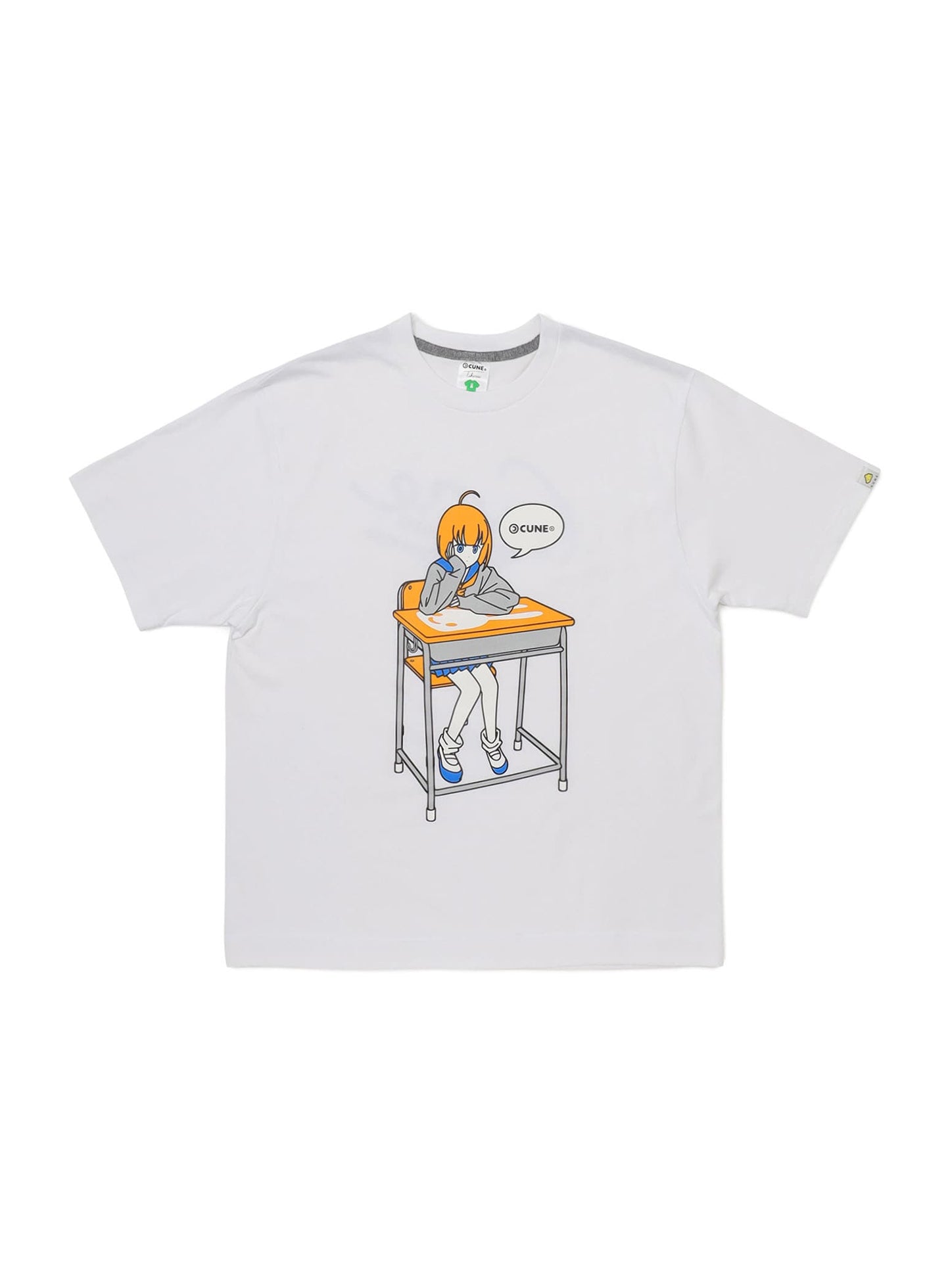 S/S Tee 頬杖