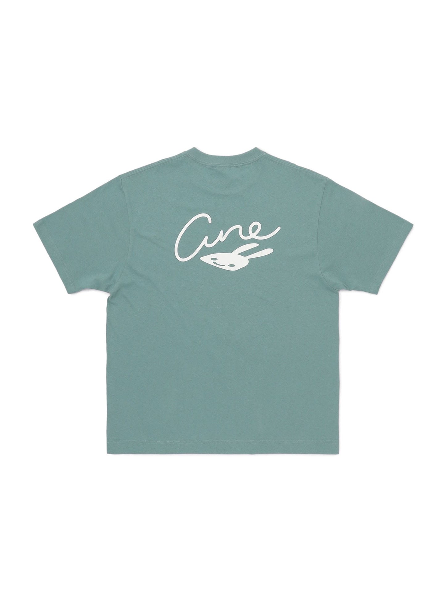 S/S Tee 頬杖
