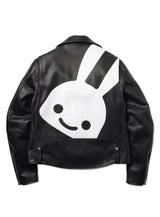 カウレザーの三RIDERS JACKET 白ウサギ